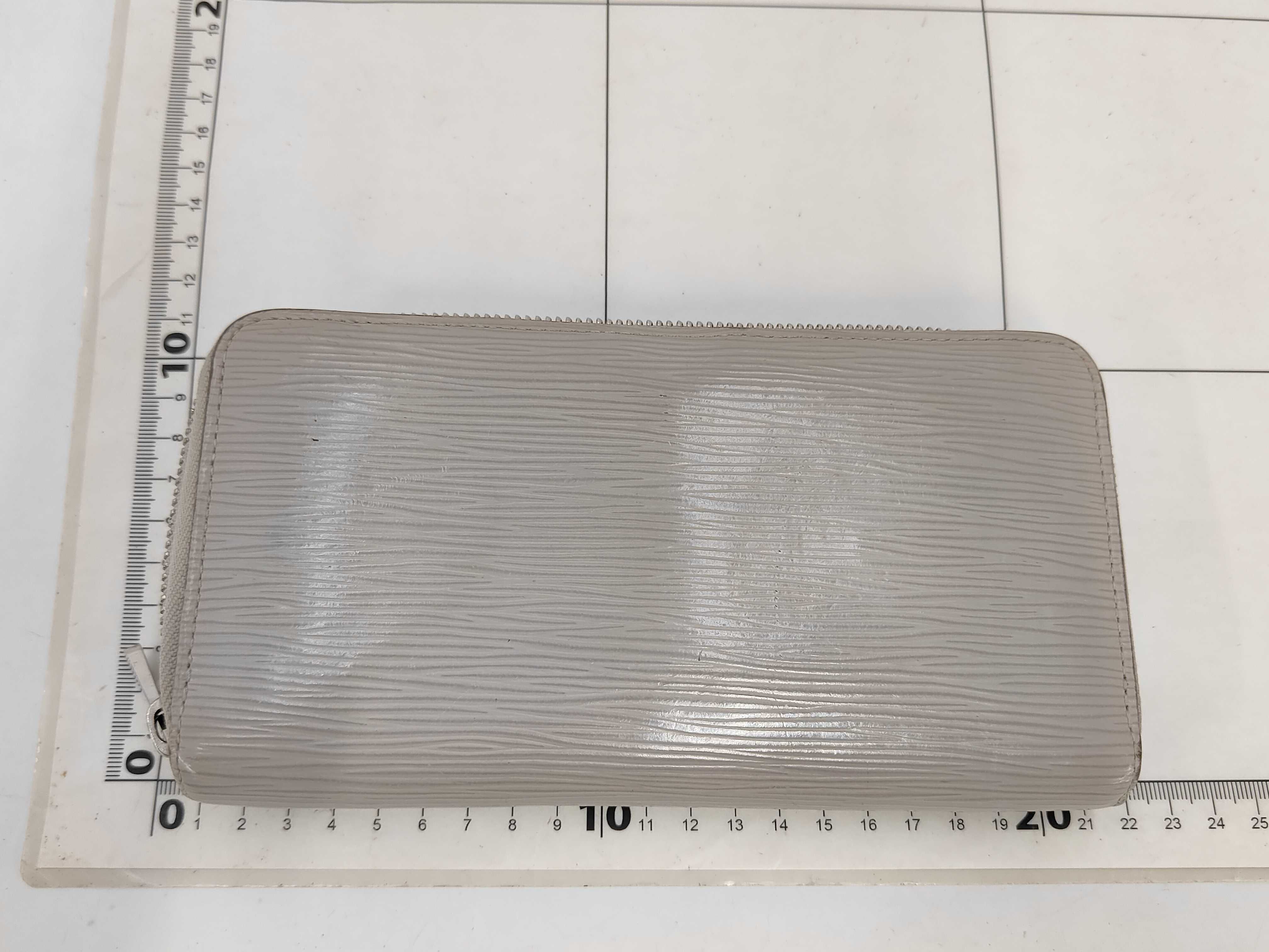 Epi Leather Long Wallet — view 2