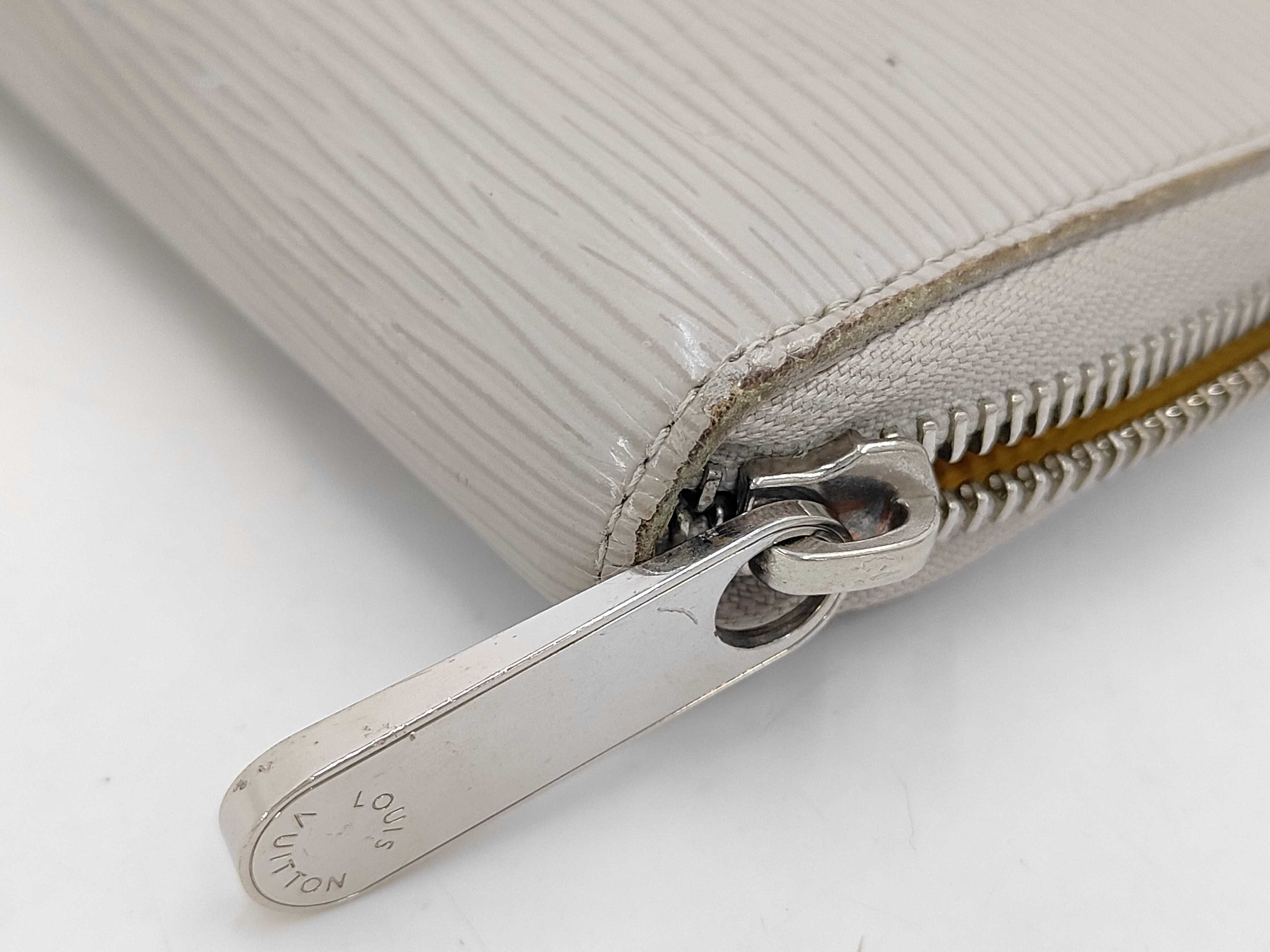 Epi Leather Long Wallet — view 3