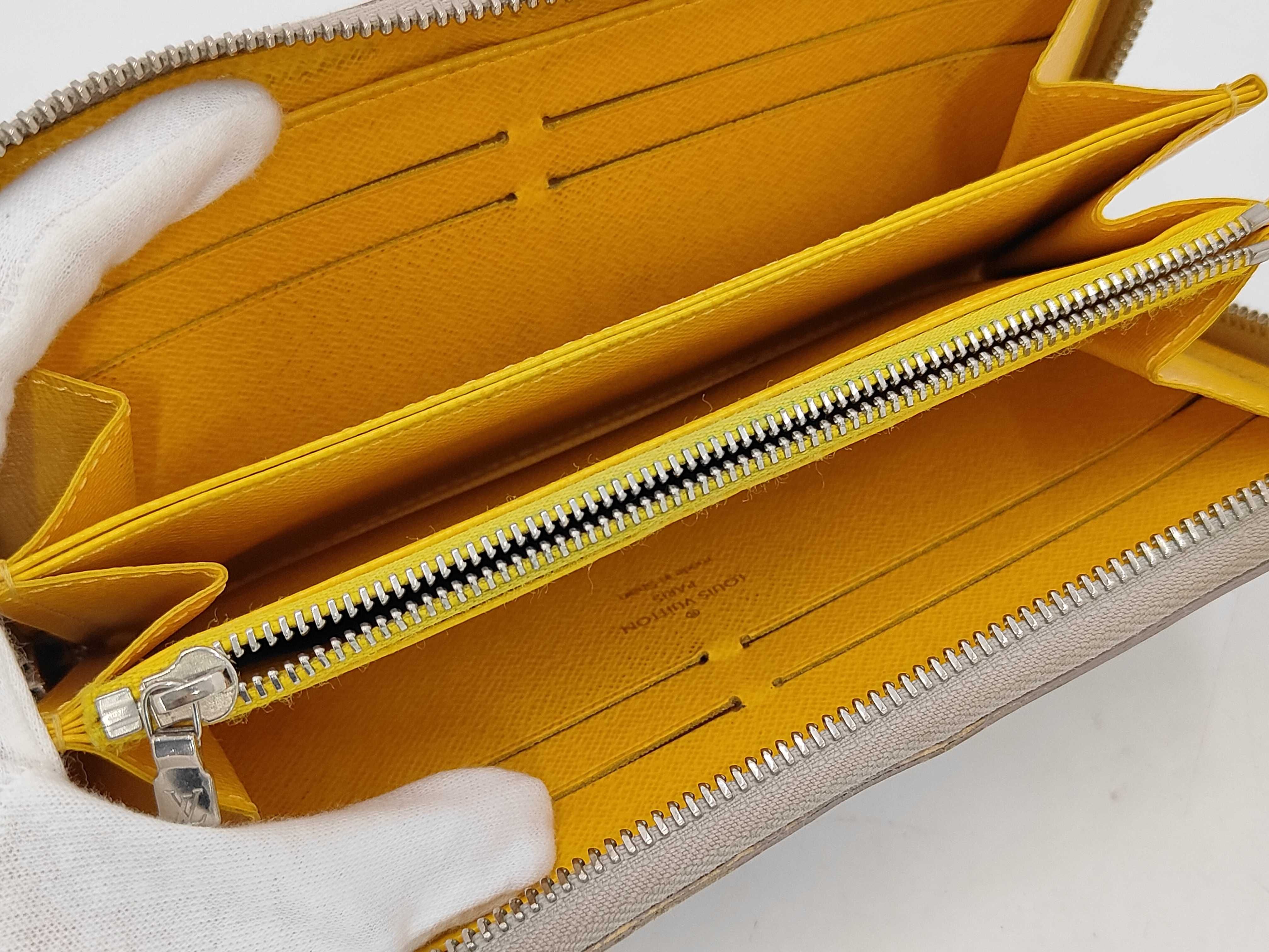 Epi Leather Long Wallet — view 4