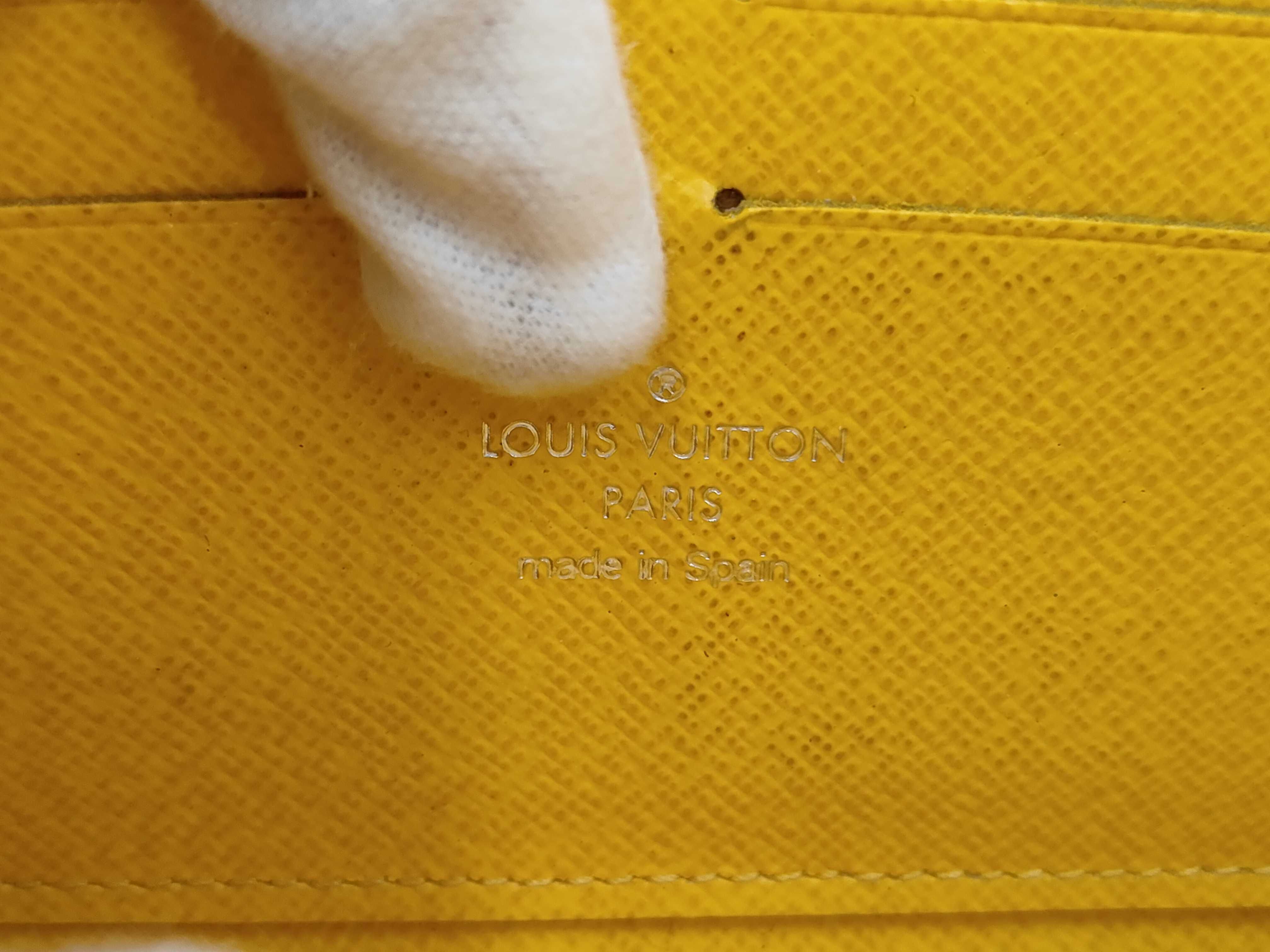 Epi Leather Long Wallet — view 6