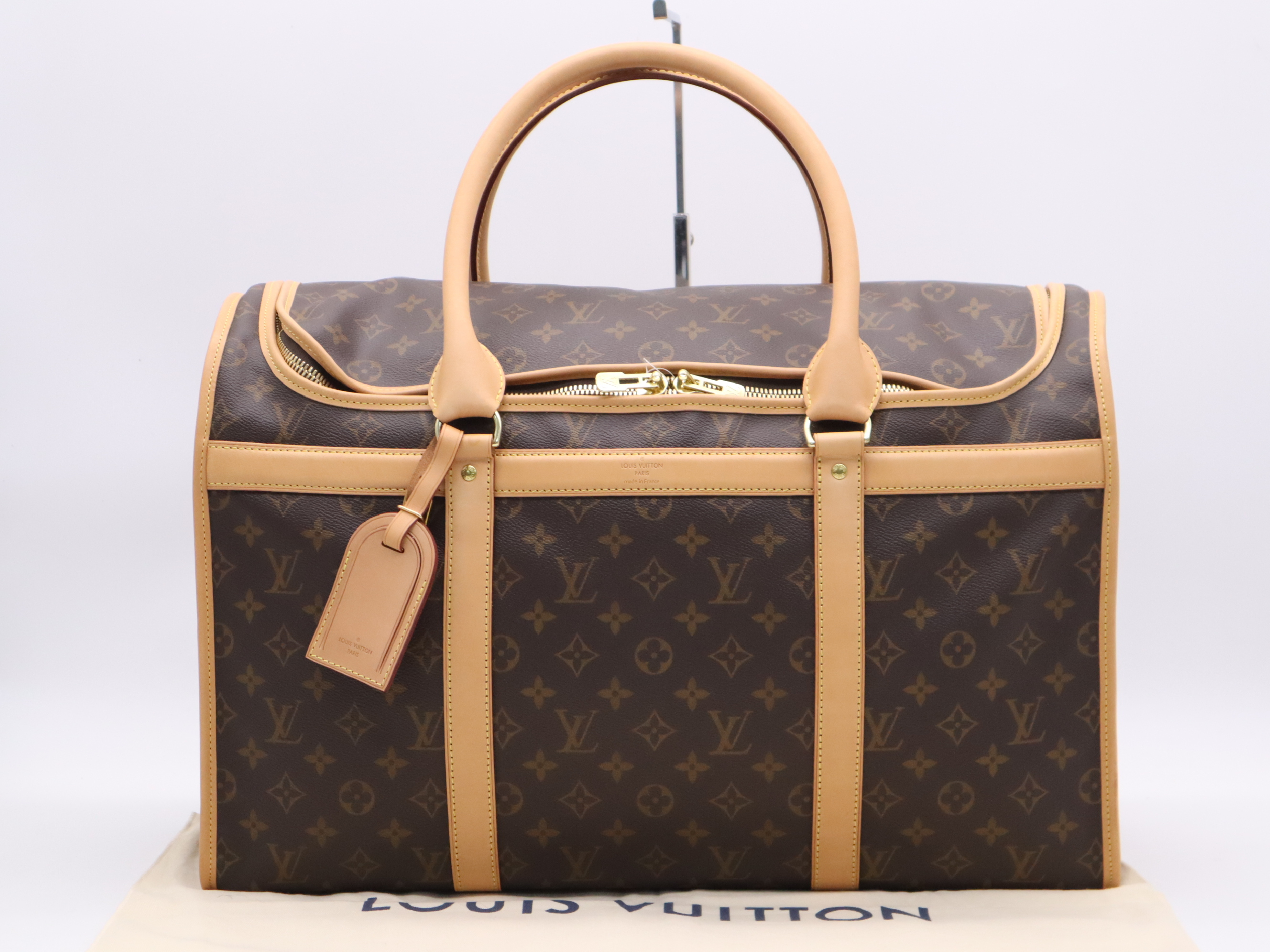 M45662 Monogram Dog Bag, with name tag and dust bag, RIFD verified, Boston bag.