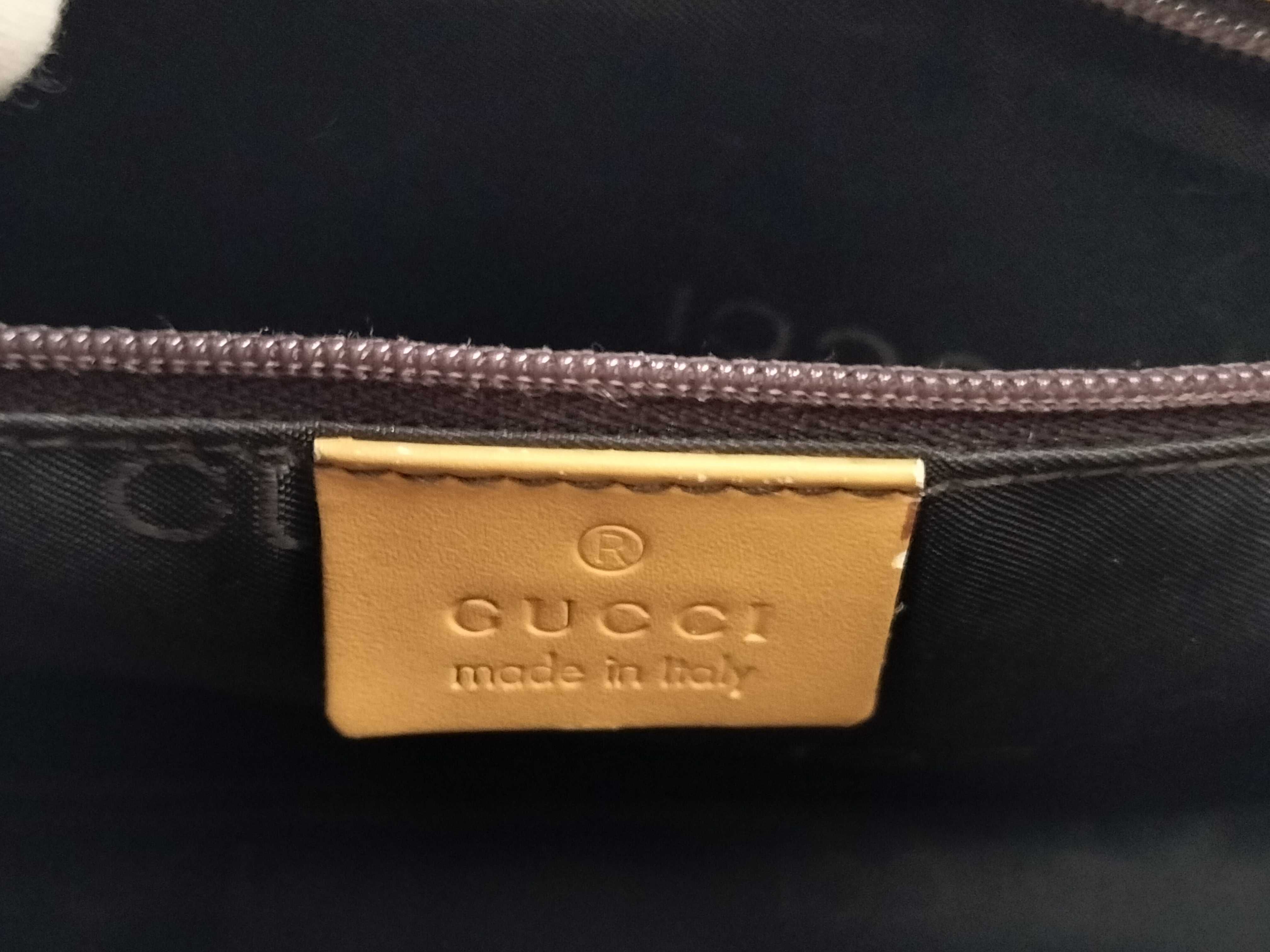 GG Canvas Gucci Handbag — view 11