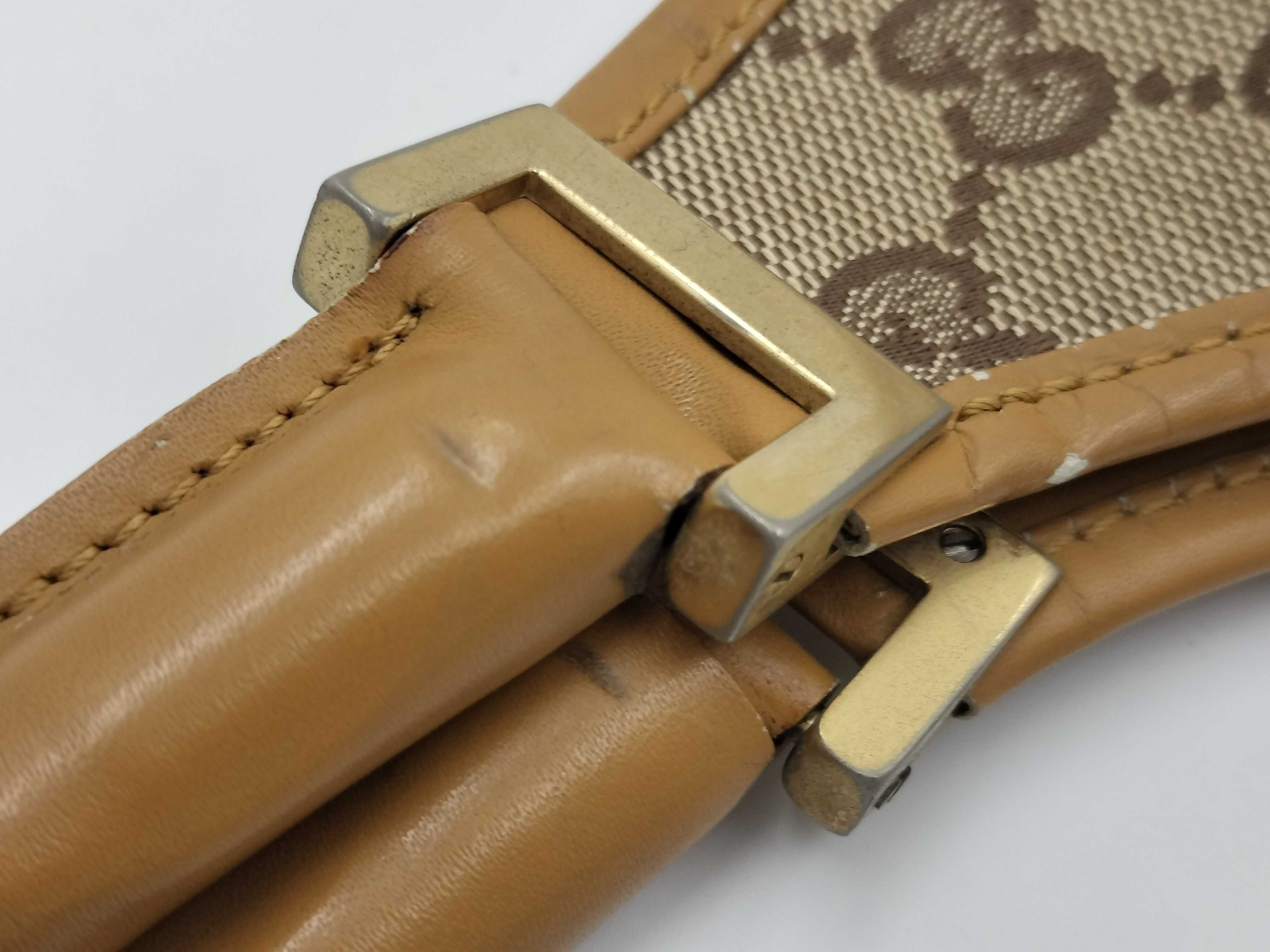 GG Canvas Gucci Handbag — view 7