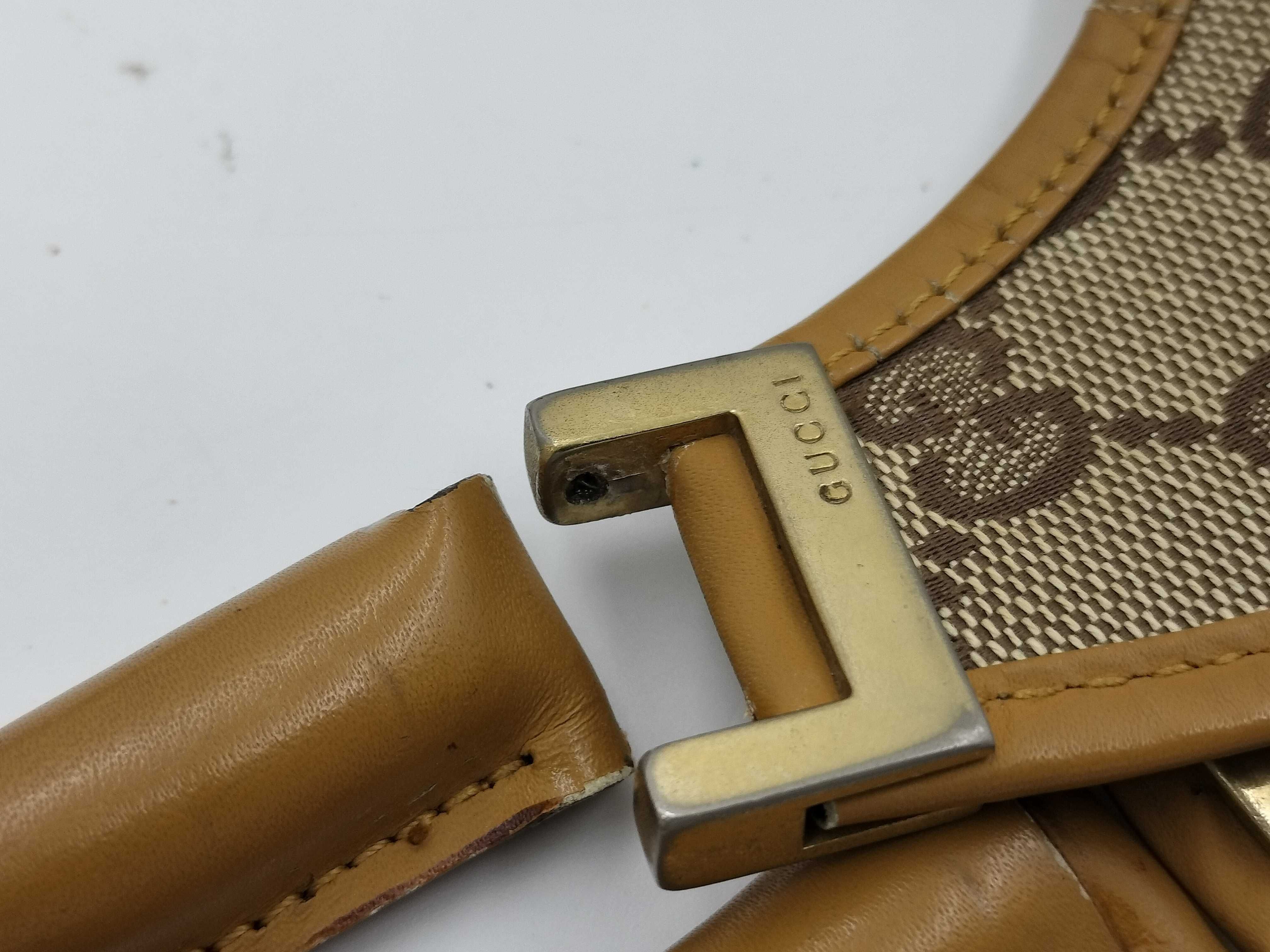 GG Canvas Gucci Handbag — view 8