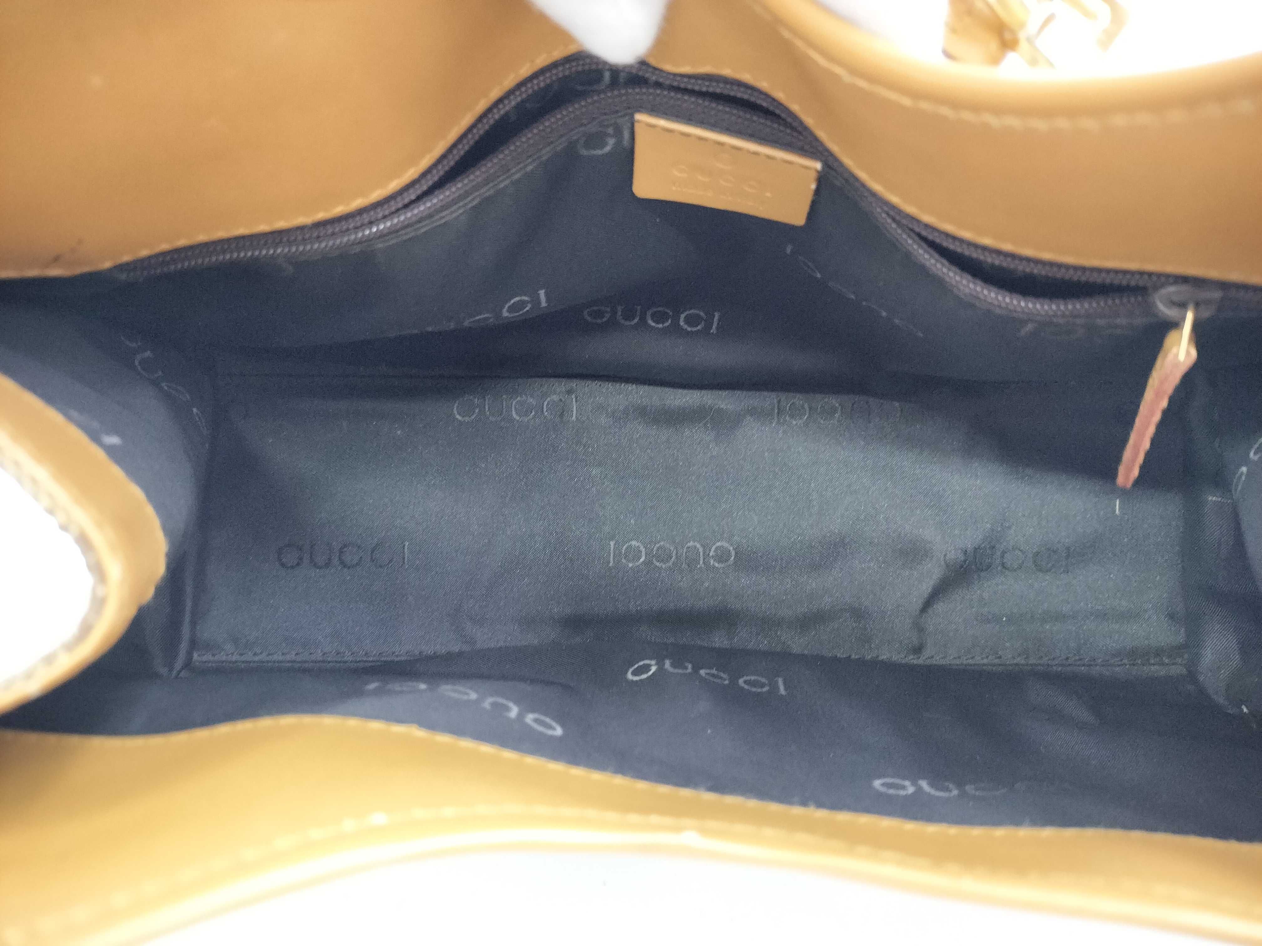 GG Canvas Gucci Handbag — view 9