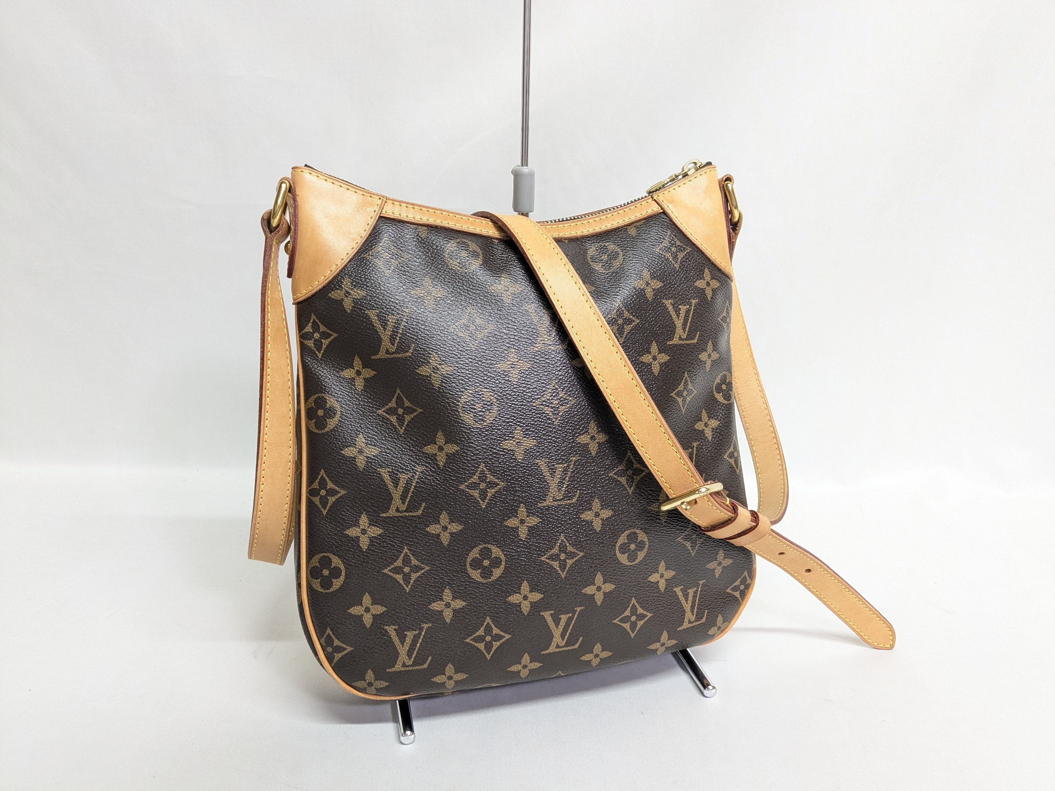 LV Monogram Odeon PM Shoulder Bag — view 3