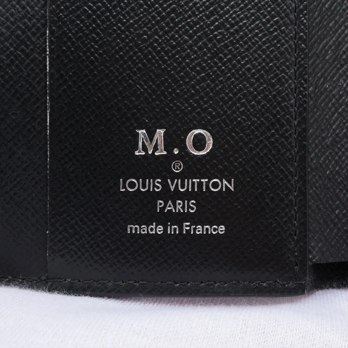 Epi Portefeuille Twist Compact XS M63322 TN4168 Noir Compact Wallet with Initials — view 7