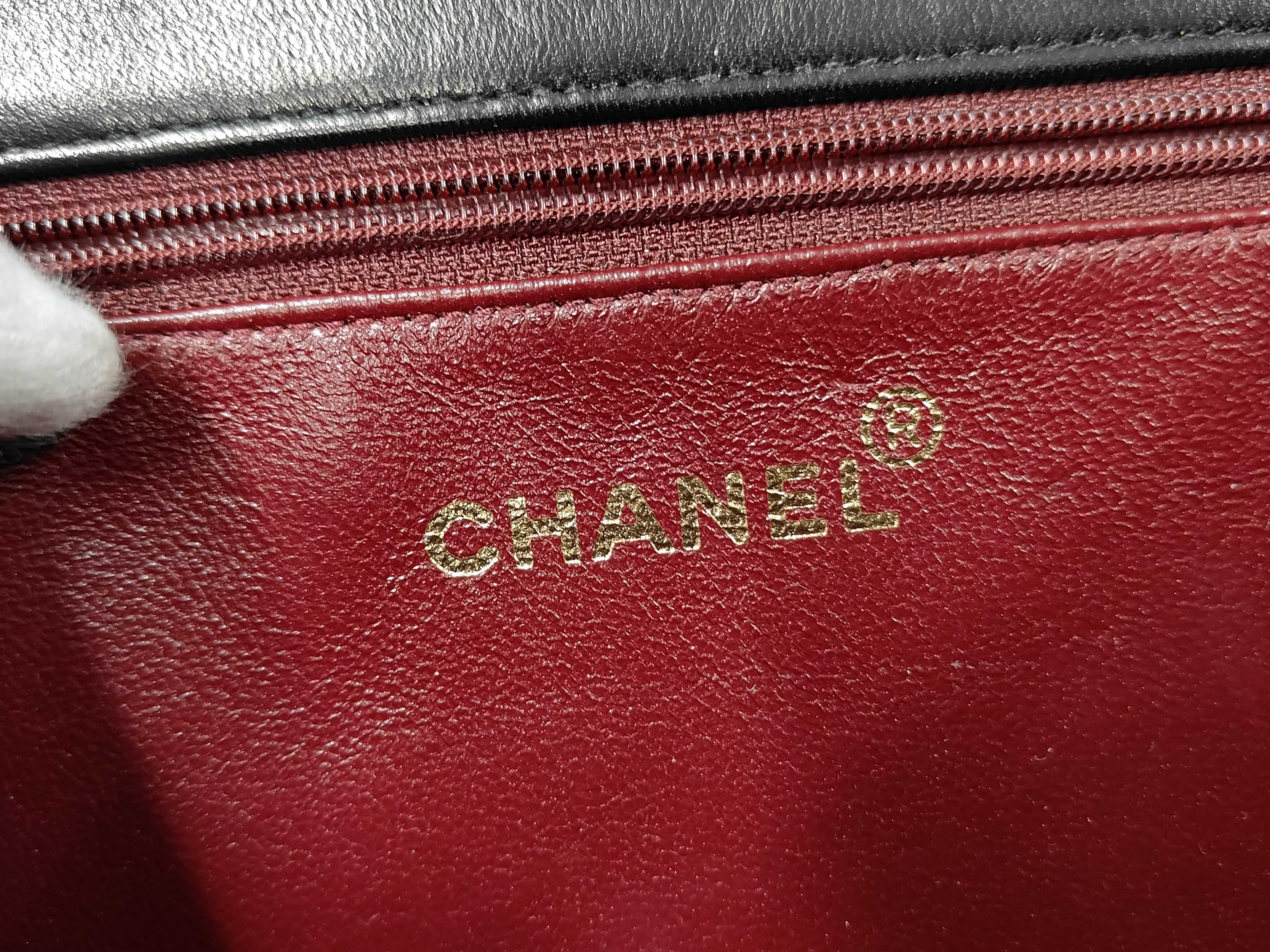 Chain Shoulder Bag — view 9