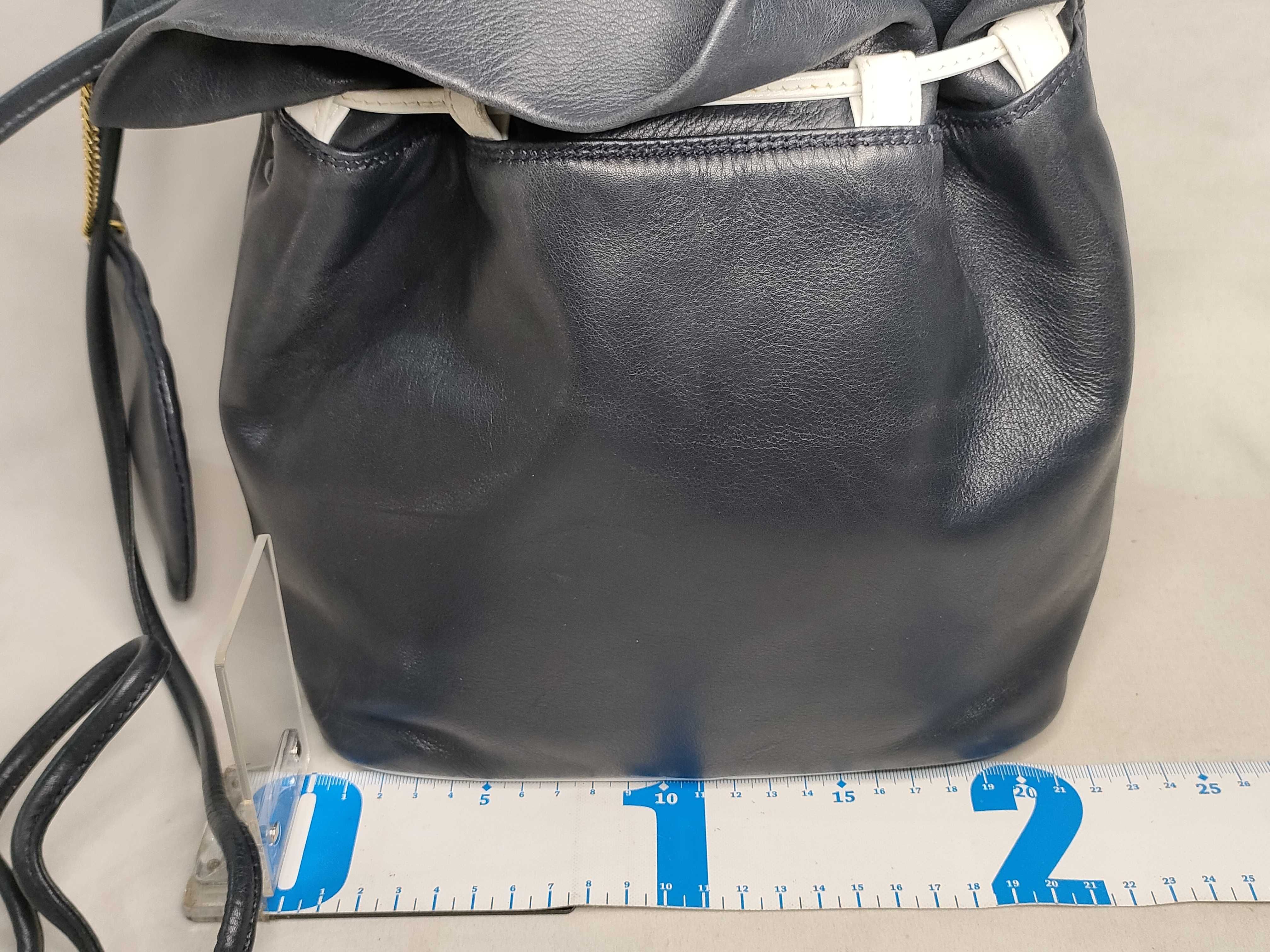 drawstring leather shoulder bag — view 2