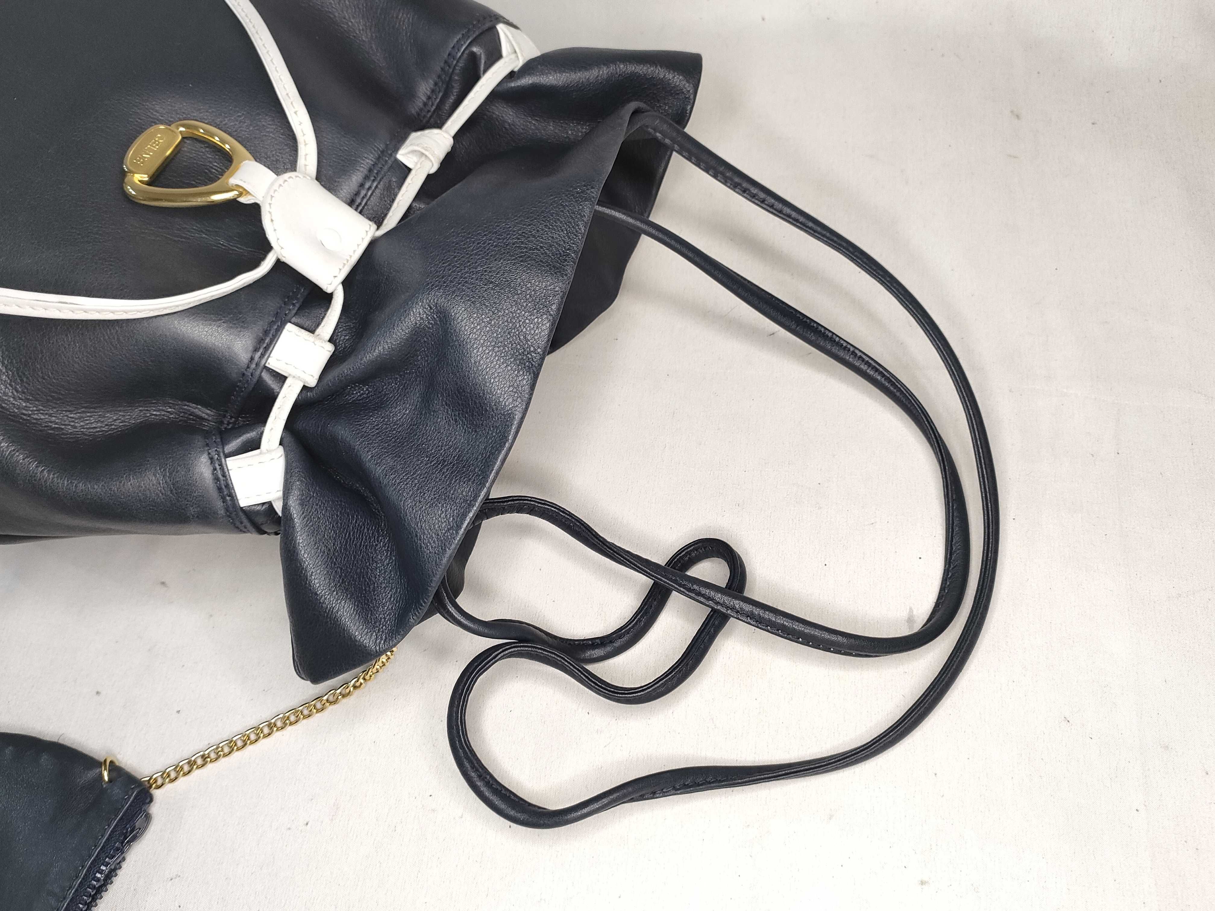 drawstring leather shoulder bag — view 3