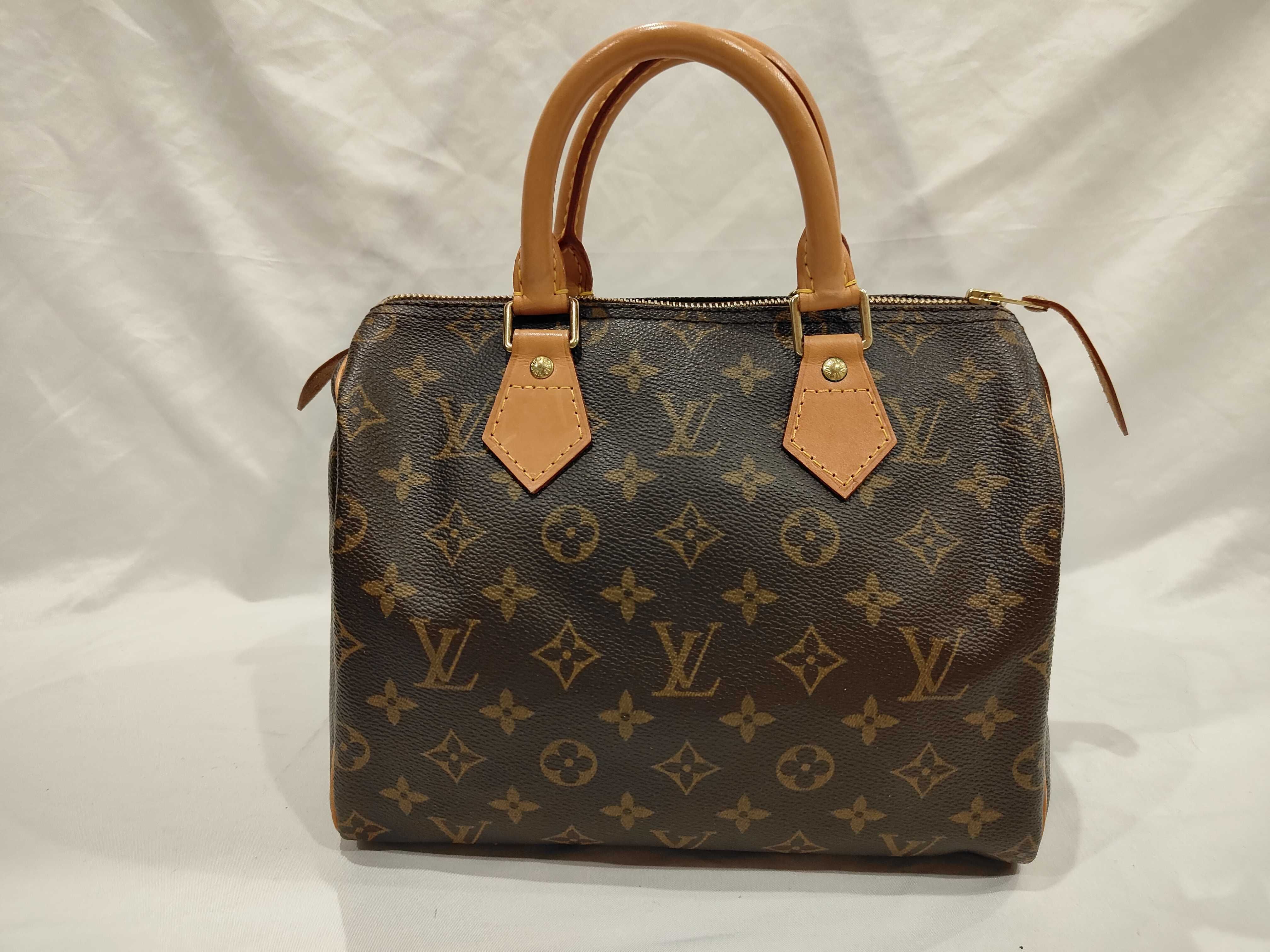 Monogram M41109 Speedy 25 Handbag