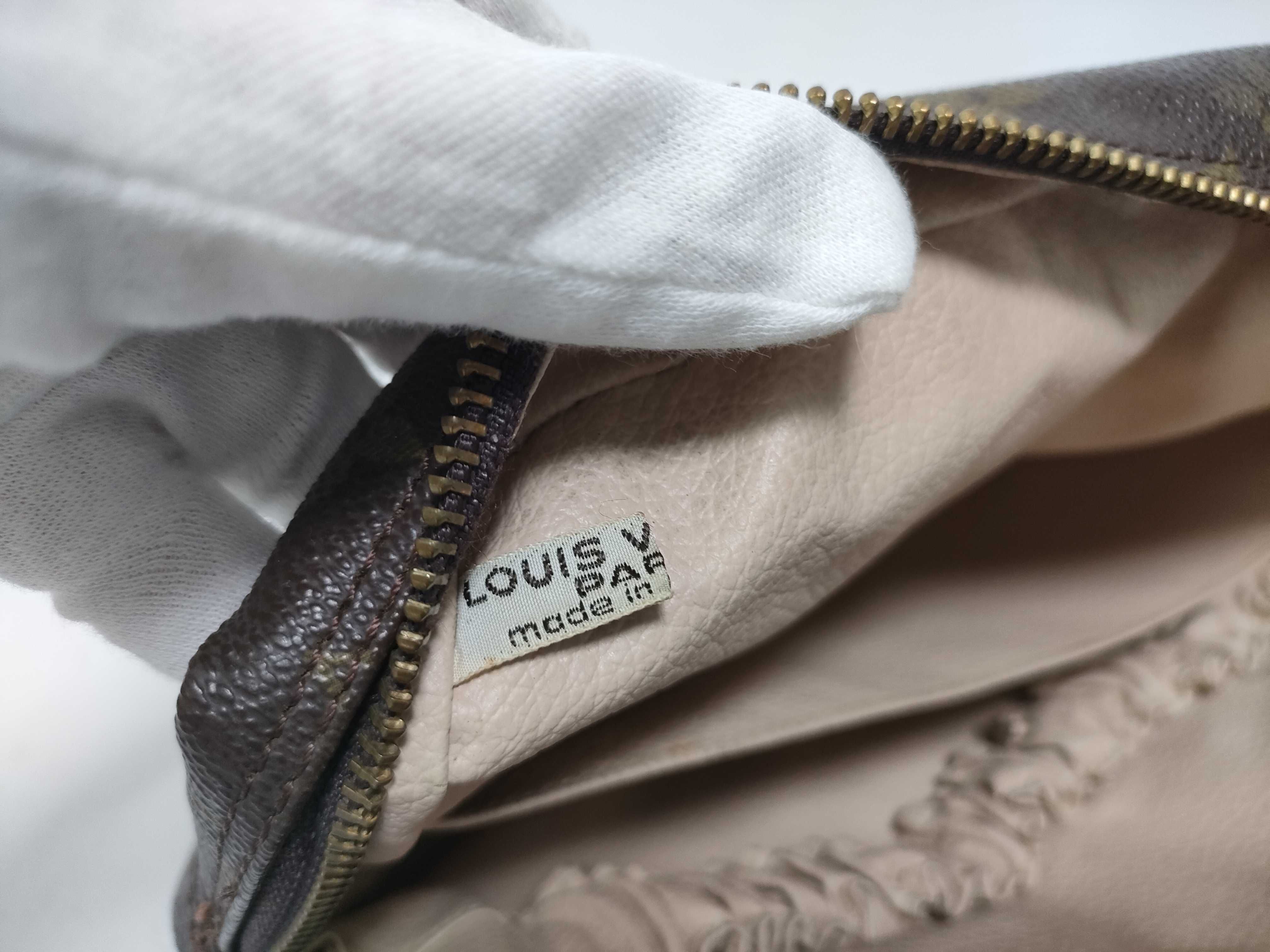 Monogram Pochette Toilette 28 M47522 Pouch — view 14