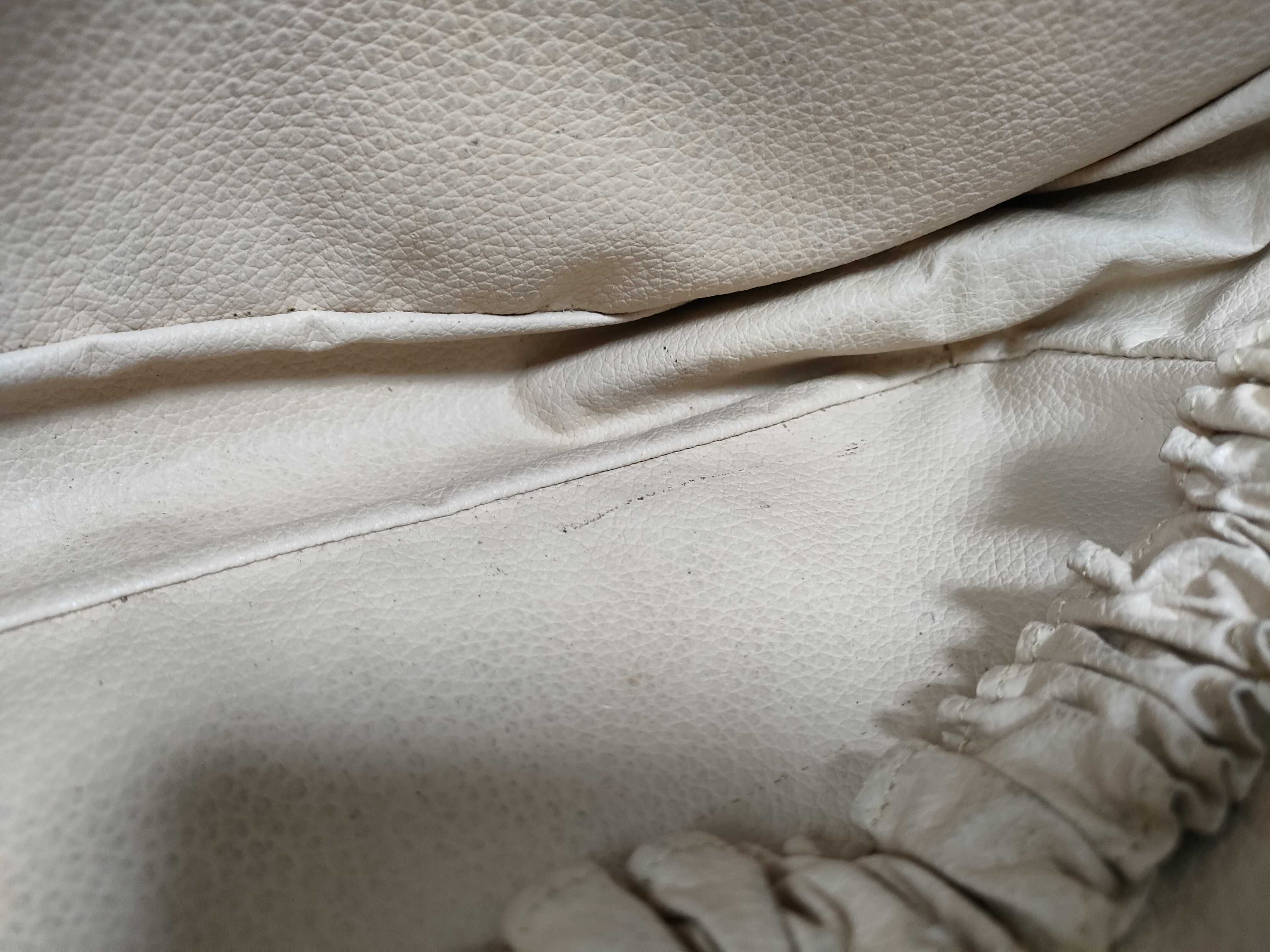 Monogram Pochette Toilette 28 M47522 Pouch — view 15
