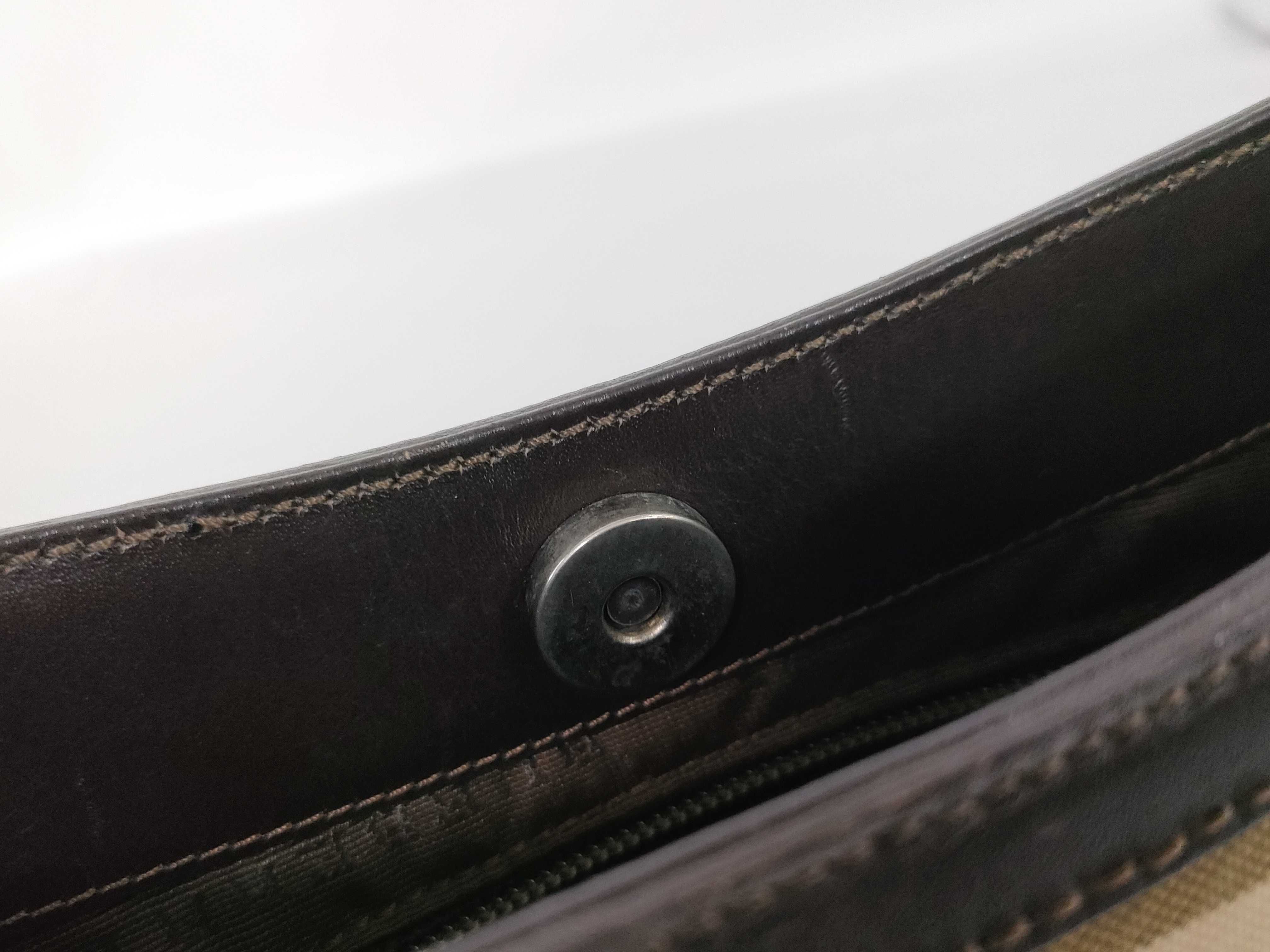 one-shoulder handbag, excellent condition. — view 13