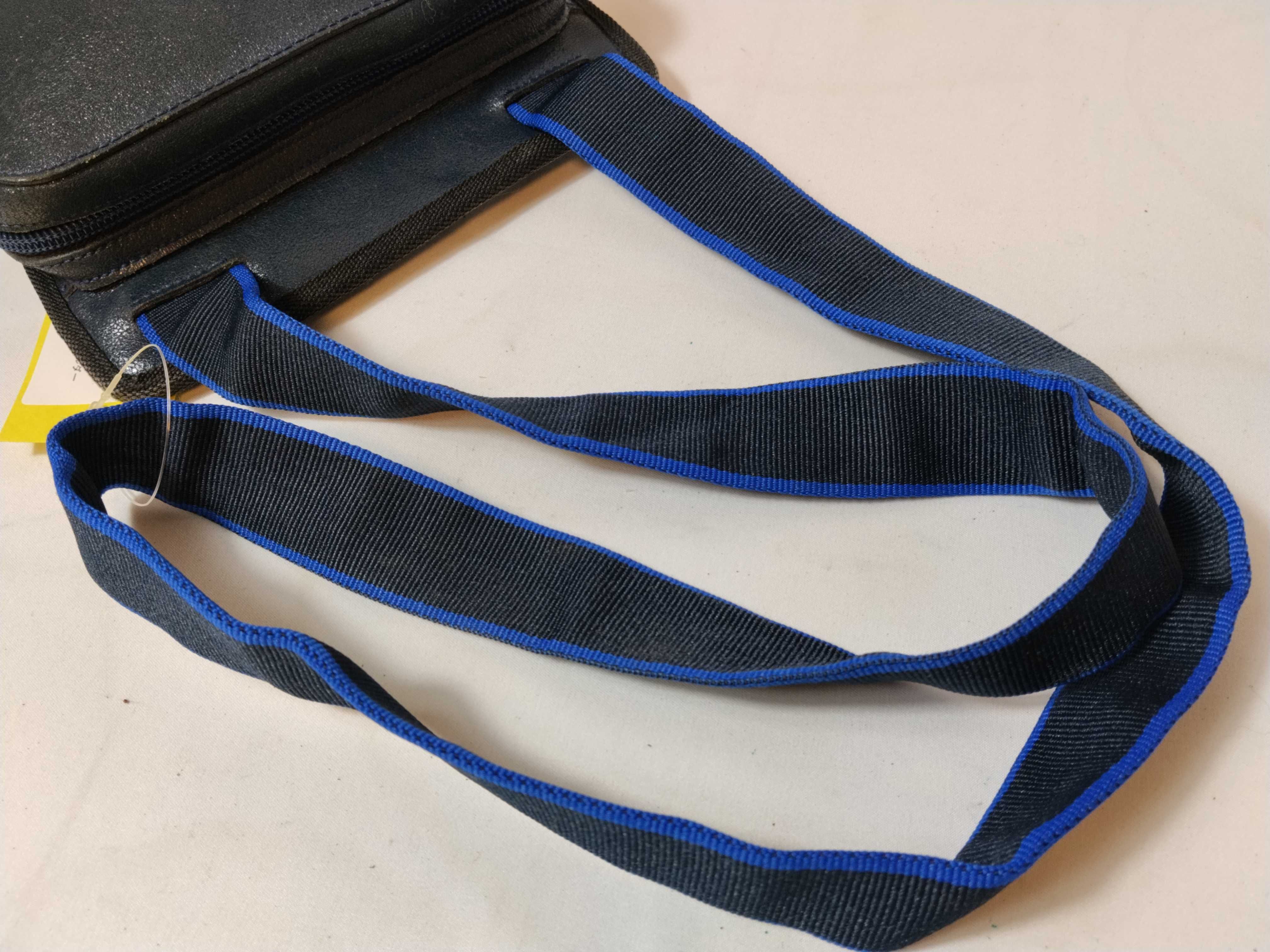 Archive Shoulder Bag — view 3