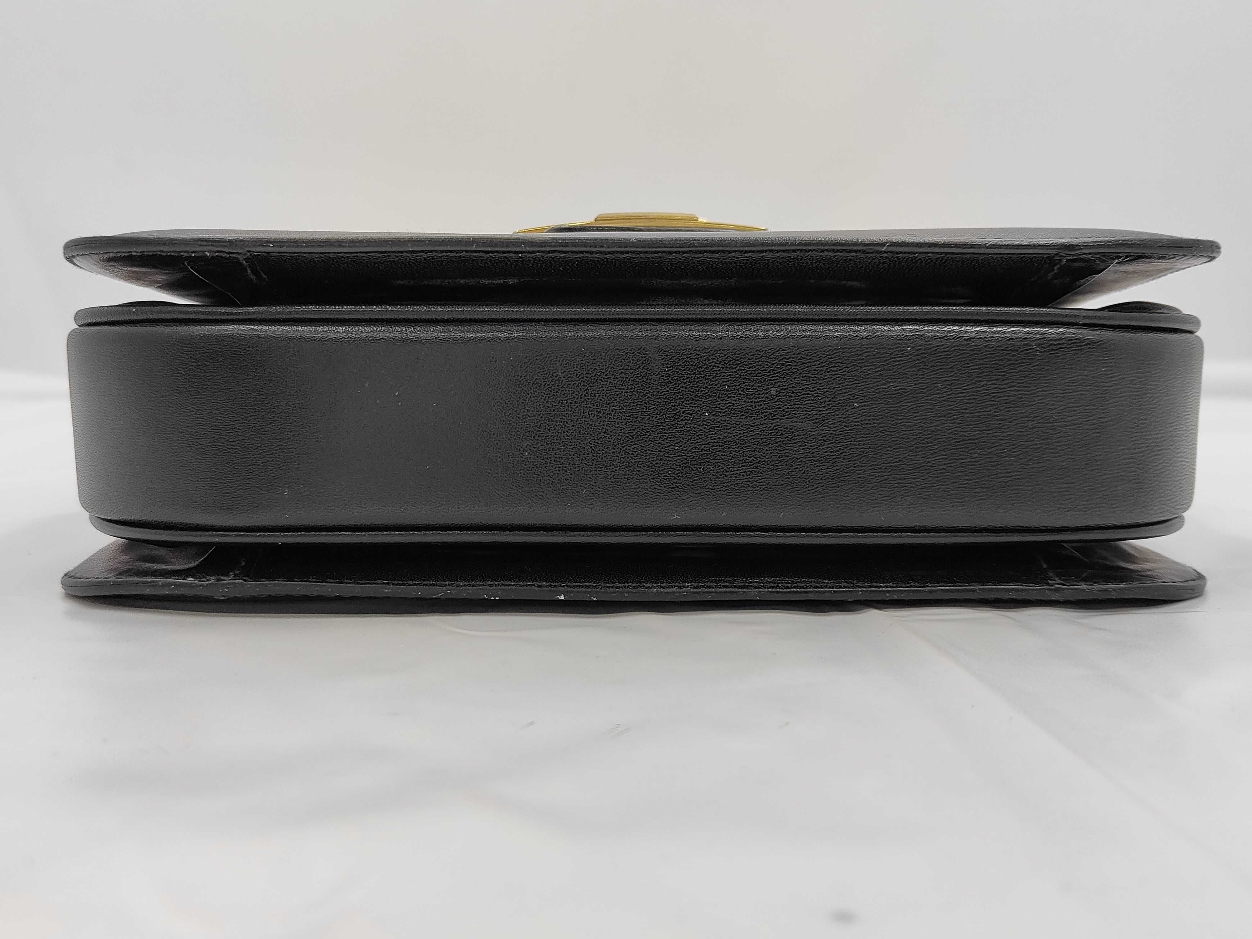 leather shoulder bag with carriage hardware — view 6