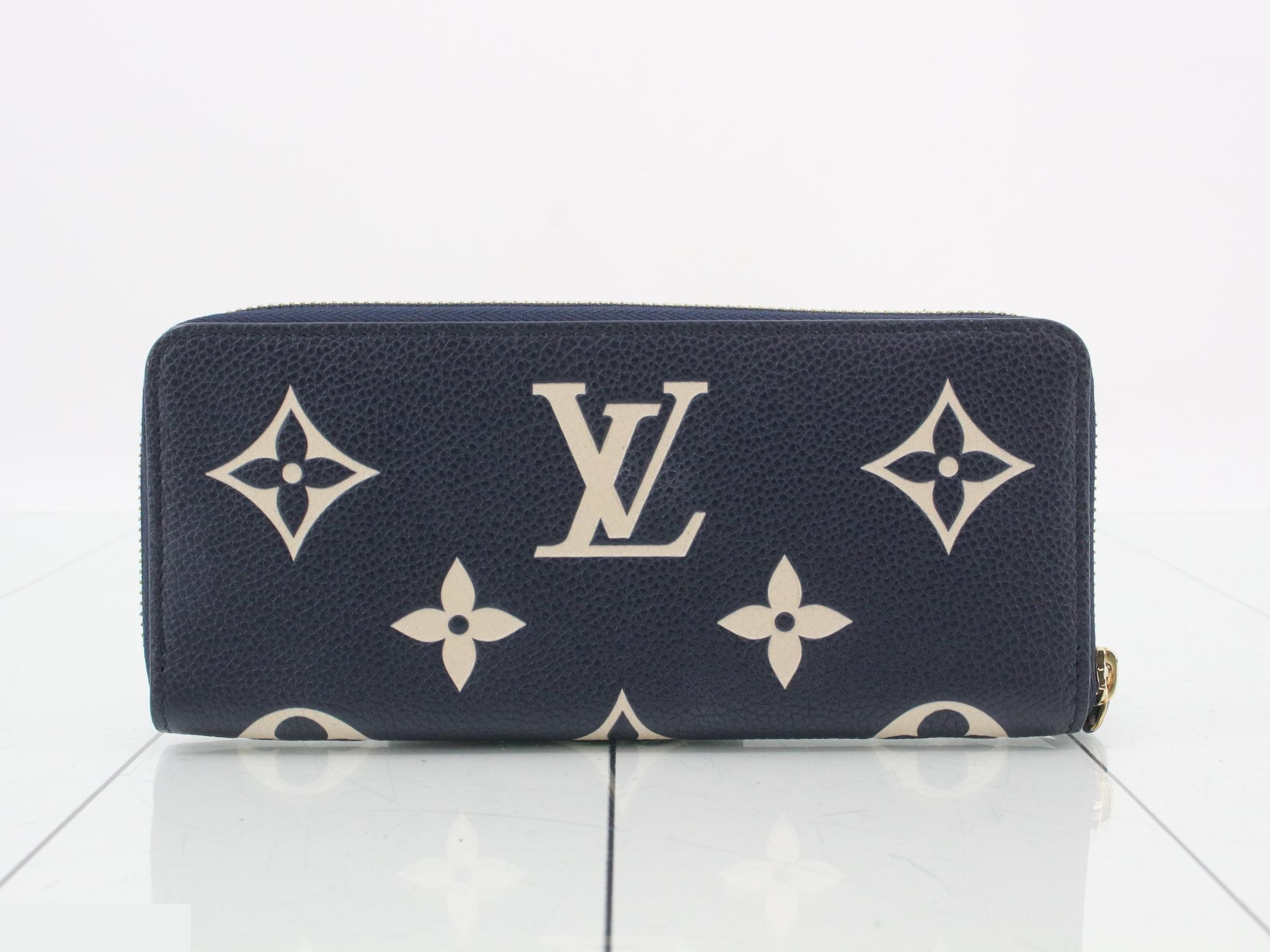 Empreinte Portefeuille Clemence Bicolor, with box and dust bag. — view 2