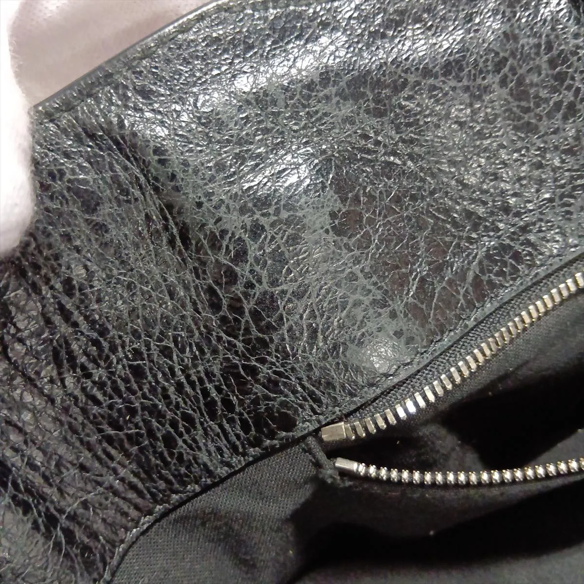 Neoclassic Upside Down 702502 Leather 2-Way Handbag, Black — view 14