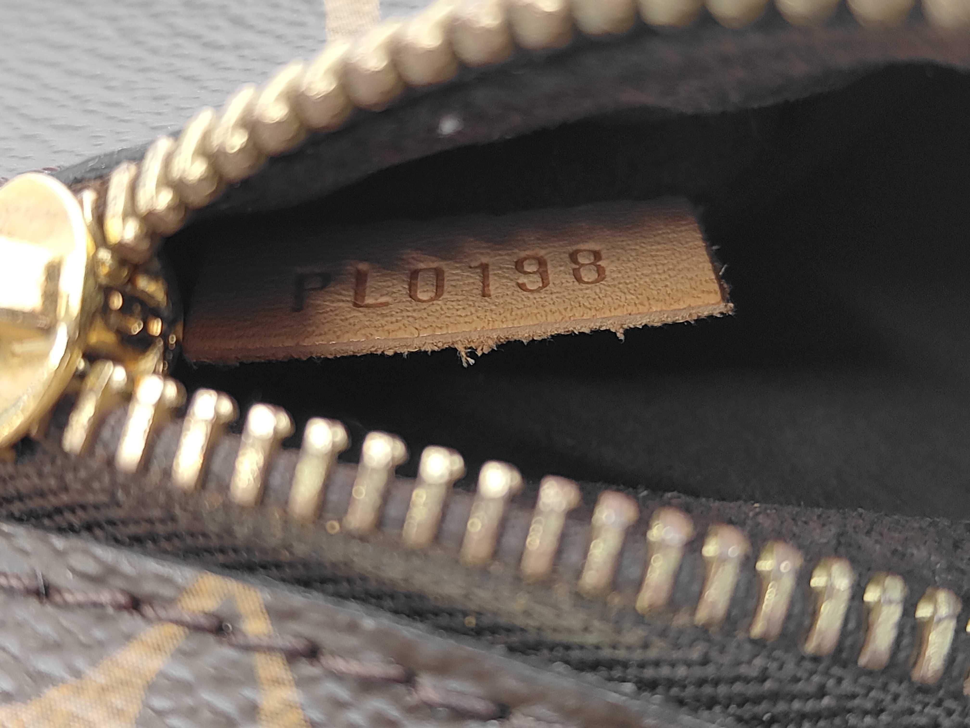 Monogram Messenger Bag Pochette Metis Shoulder Bag — view 13