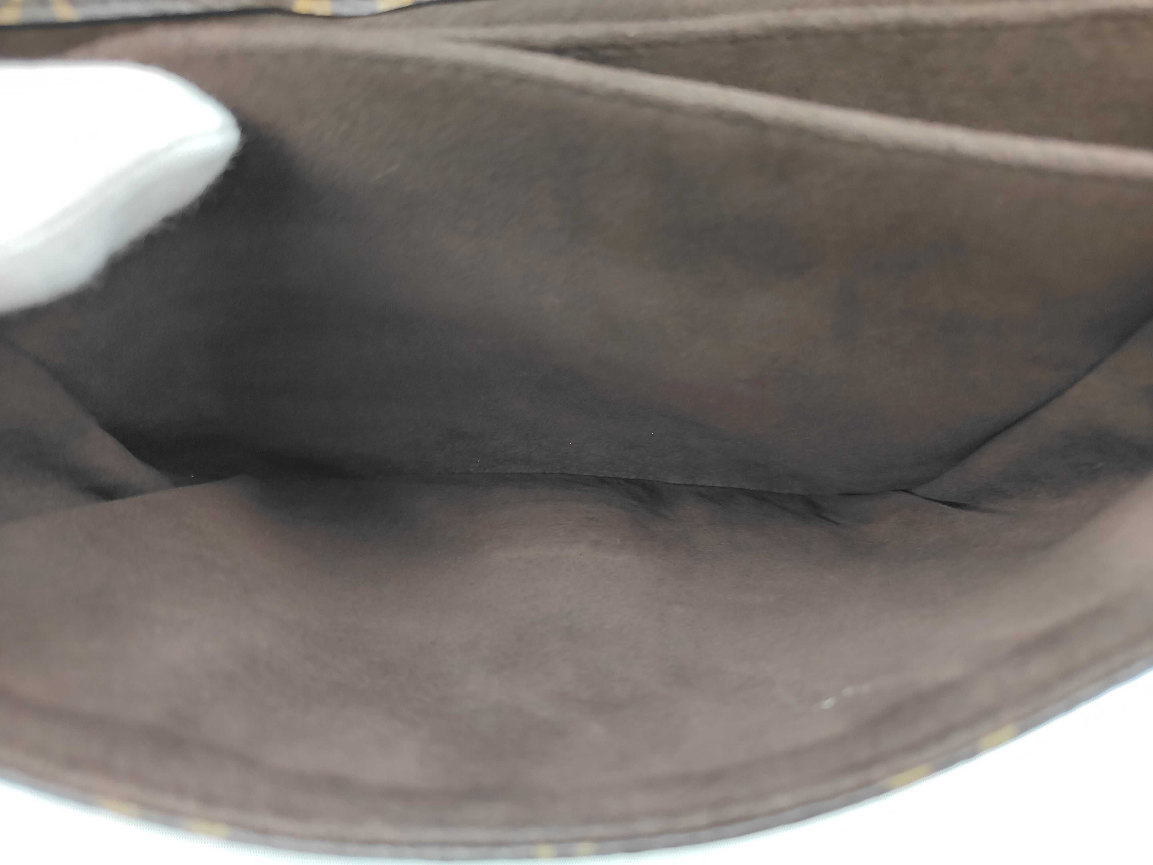 Monogram Messenger Bag Pochette Metis Shoulder Bag — view 10