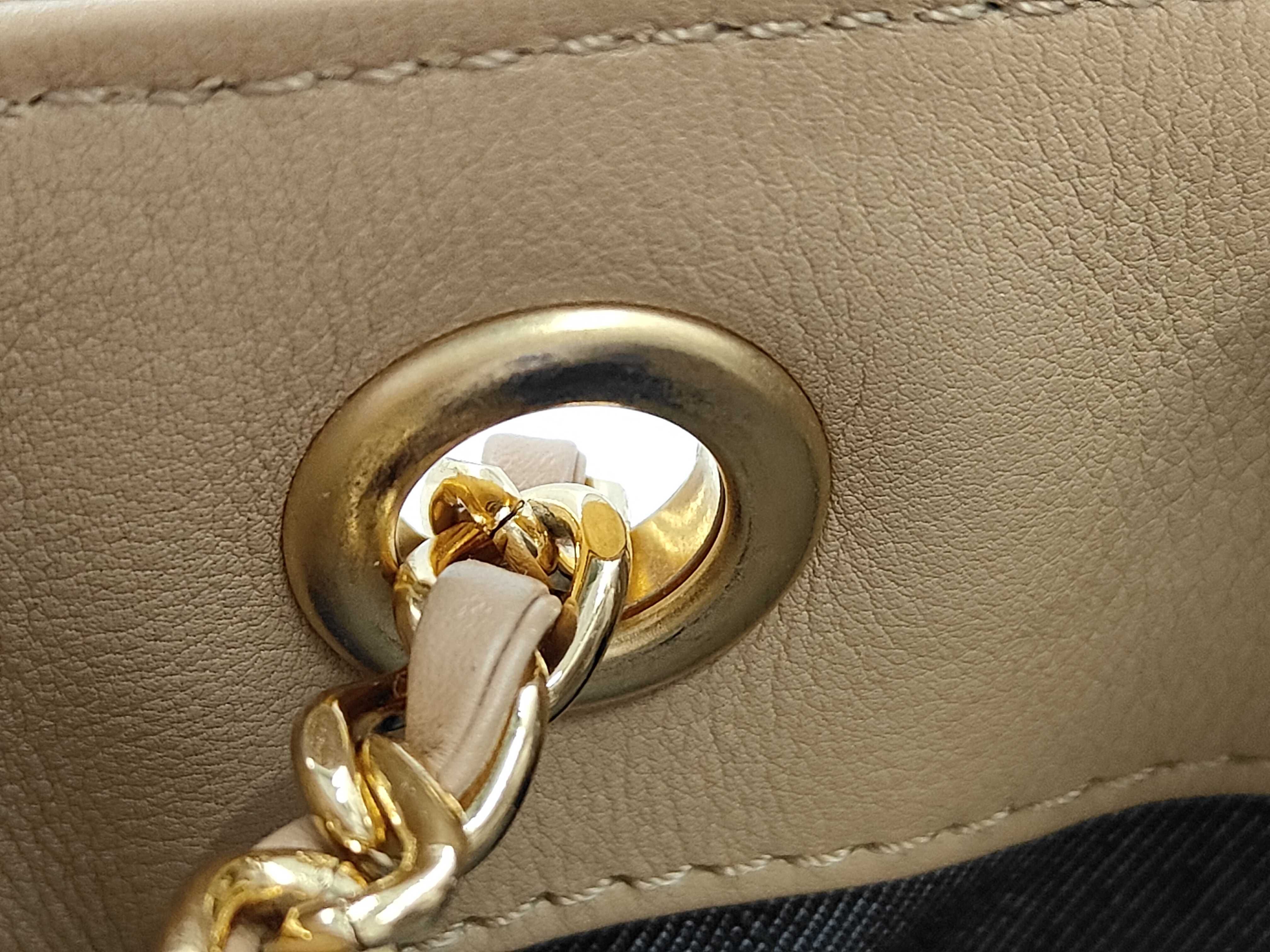 Matelassé Calf Leather Drawstring Bucket Chain Bag Shoulder Bag — view 8