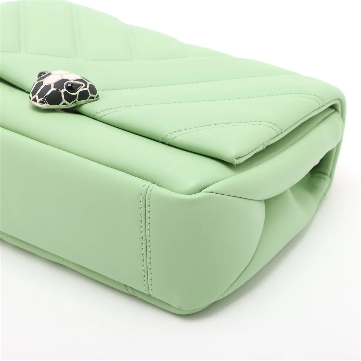 Serpenti Leather Chain Shoulder Bag Green — view 3