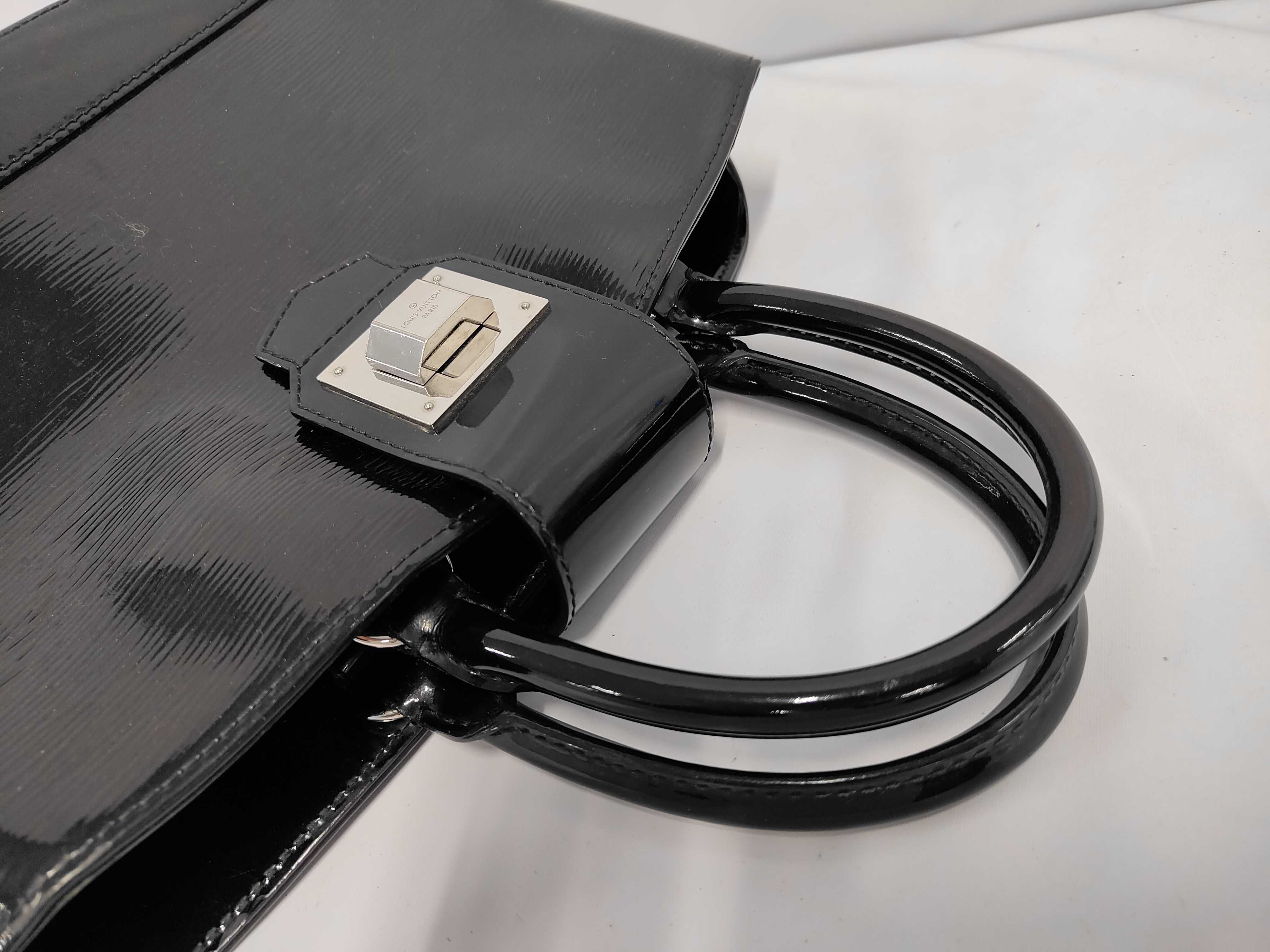 Epi Electric Mirabeau PM M40462 Handbag — view 5