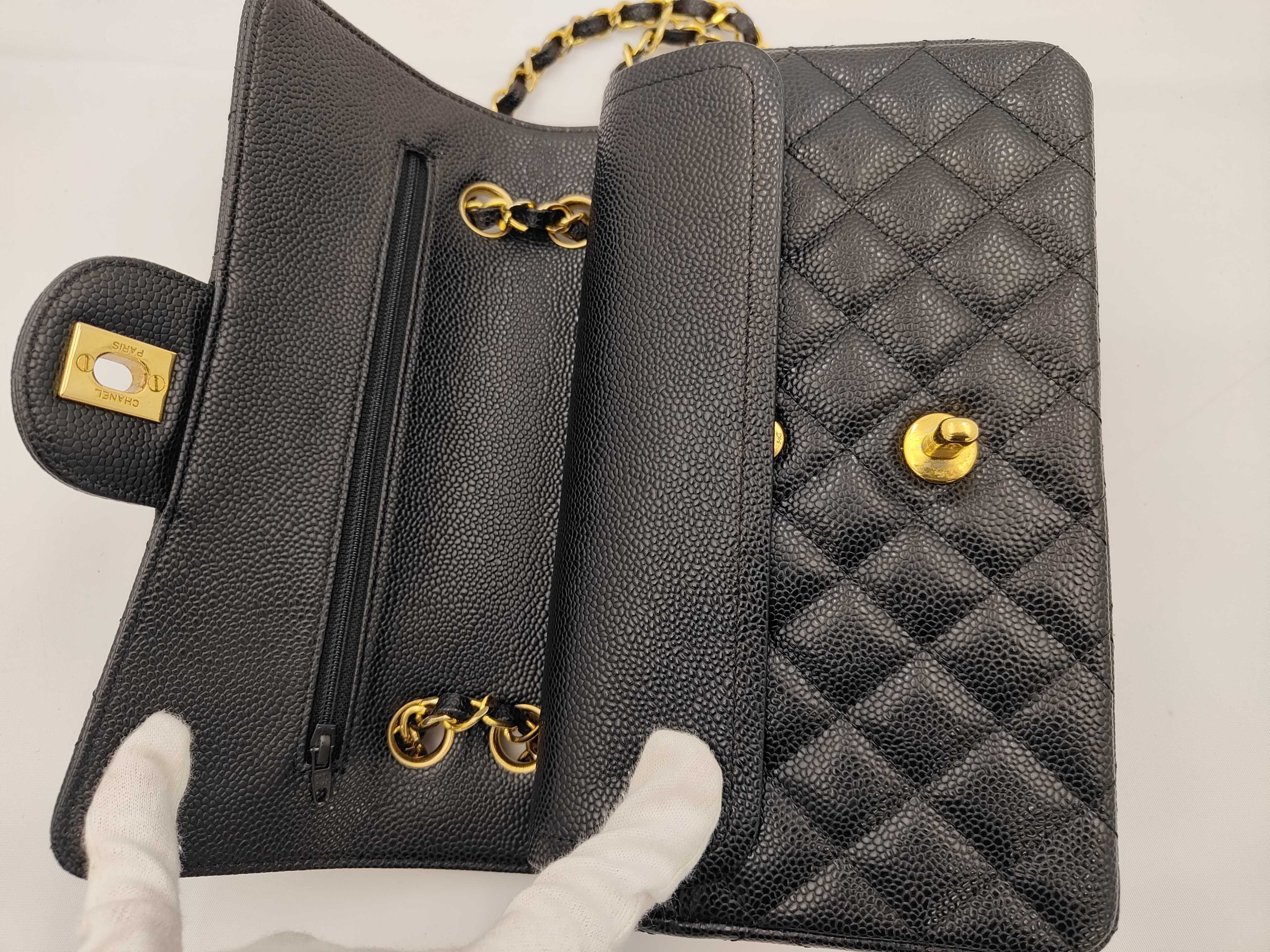Matelassé 23 Double Flap Caviar Black Chain Shoulder Bag — view 14