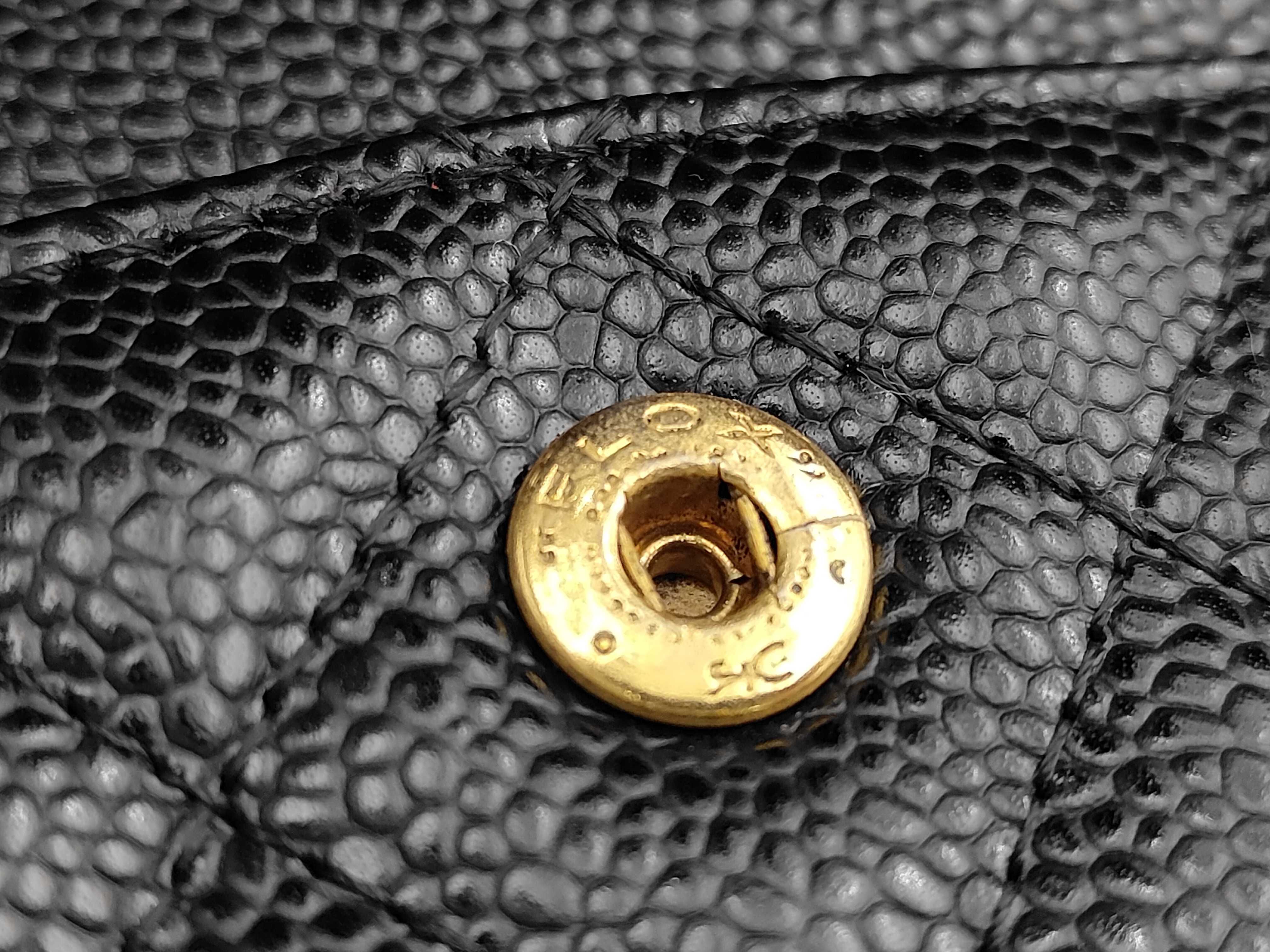 Matelassé 23 Double Flap Caviar Black Chain Shoulder Bag — view 15