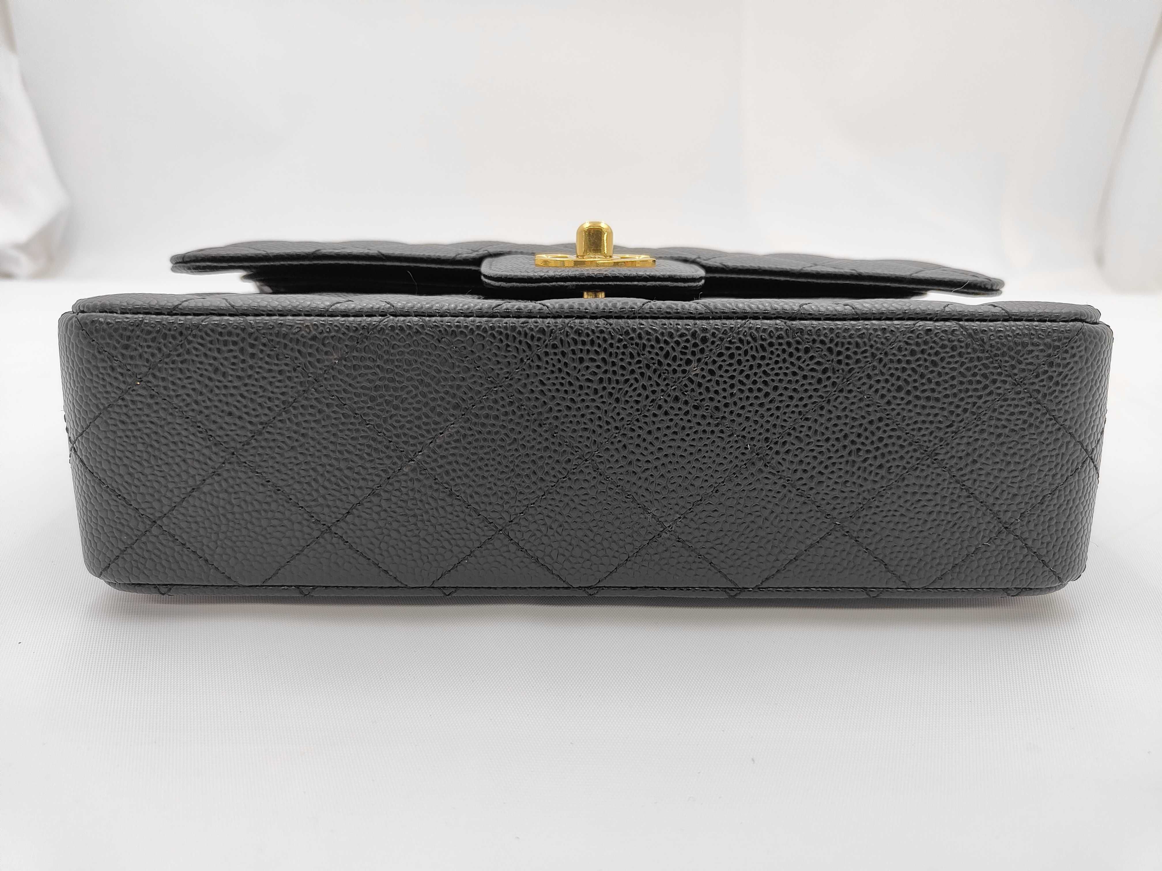 Matelassé 23 Double Flap Caviar Black Chain Shoulder Bag — view 5