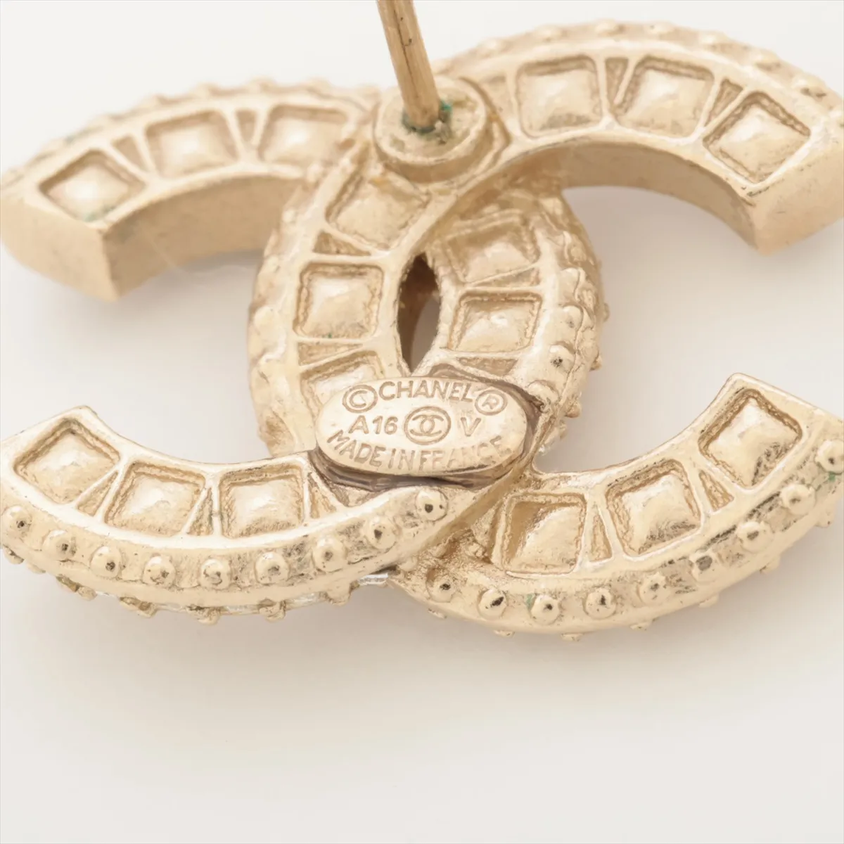 Cocomark A16V Earrings (for both ears) GP x Rhinestone Gold — view 5