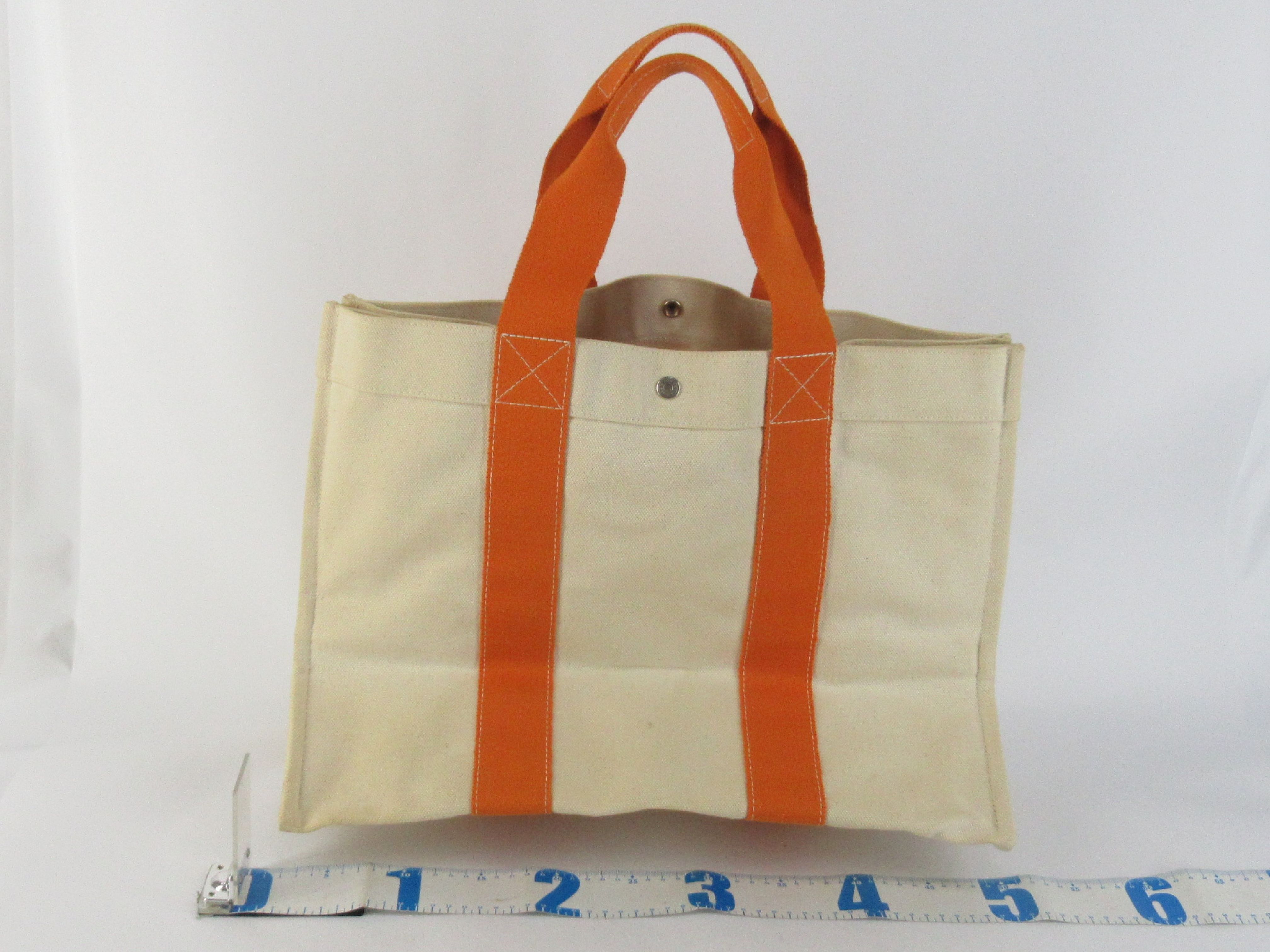 Bora GM Canvas Tote Bag — view 2
