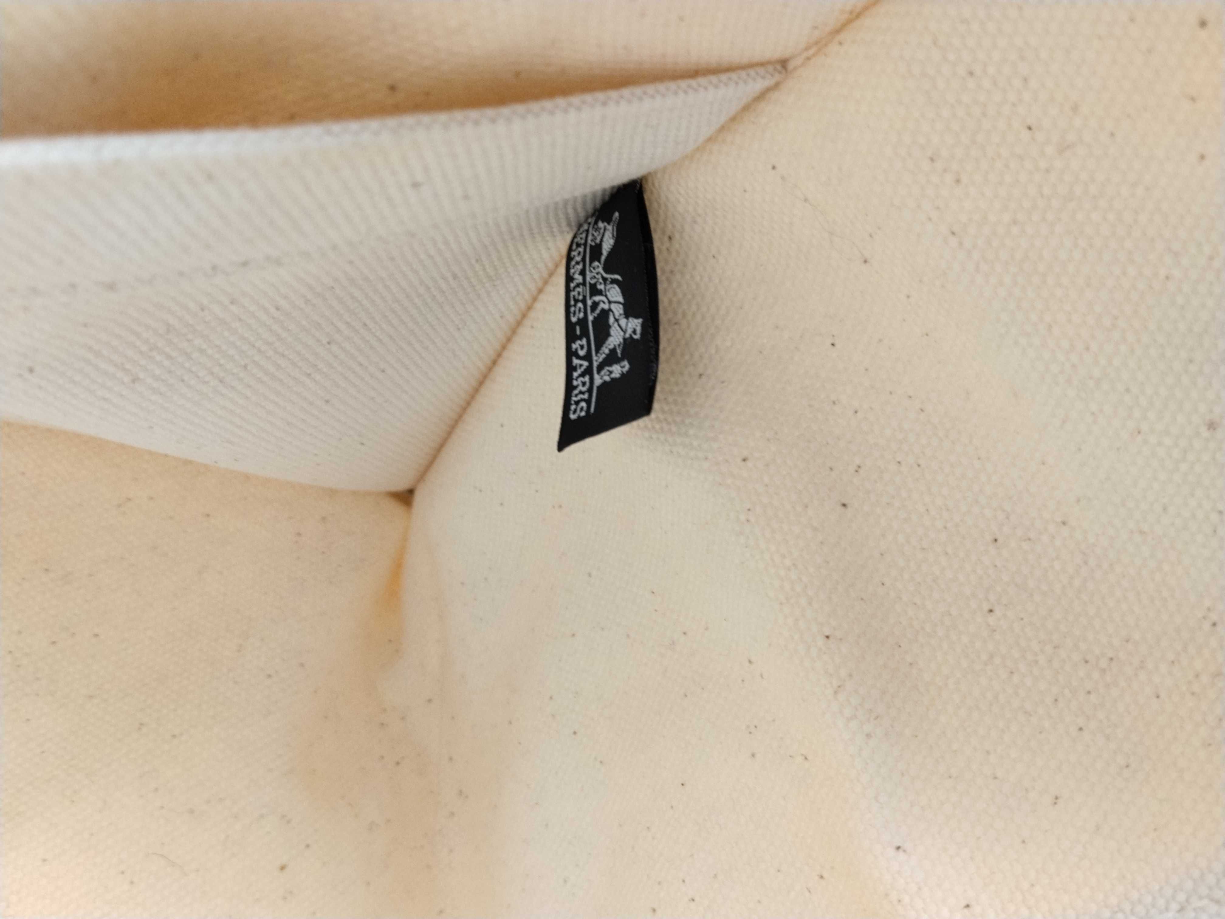 Bora GM Canvas Tote Bag — view 10