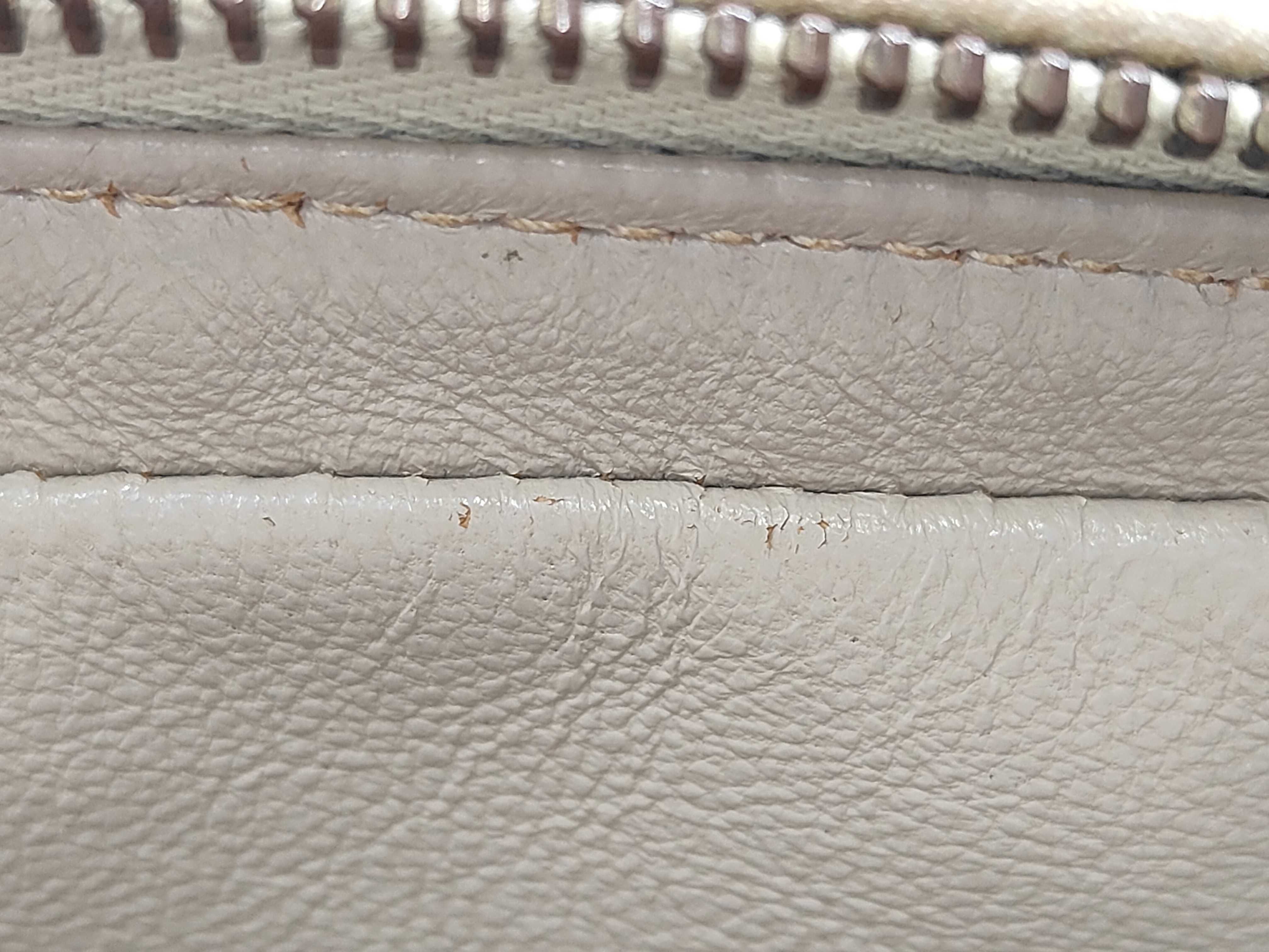 3836610 Matelassé Shoulder Bag, Caviar Leather, Beige — view 15