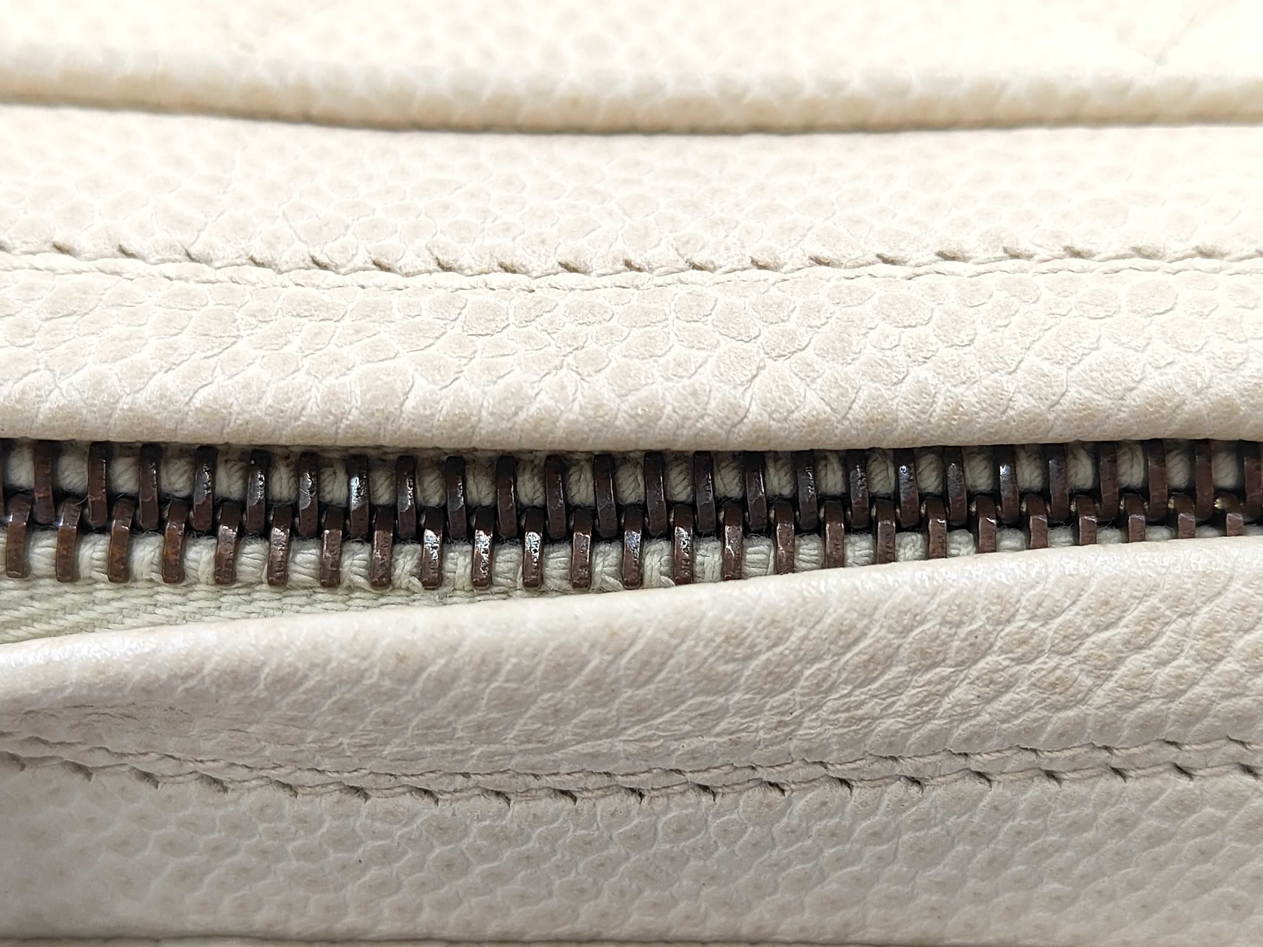 3836610 Matelassé Shoulder Bag, Caviar Leather, Beige — view 7