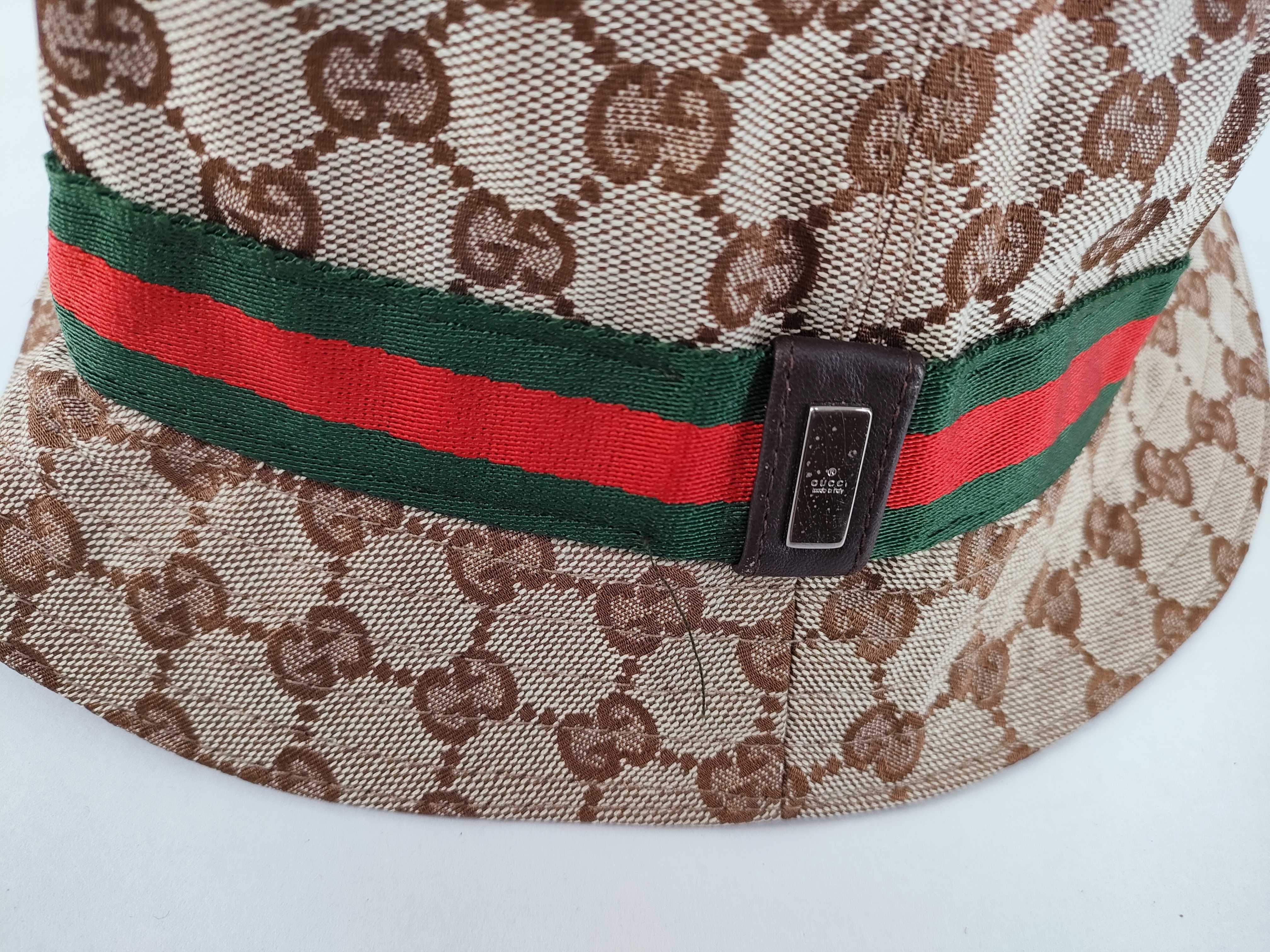 GG Supreme Gucci GG Canvas Sherry Line Bucket Hat and other accessories — view 10