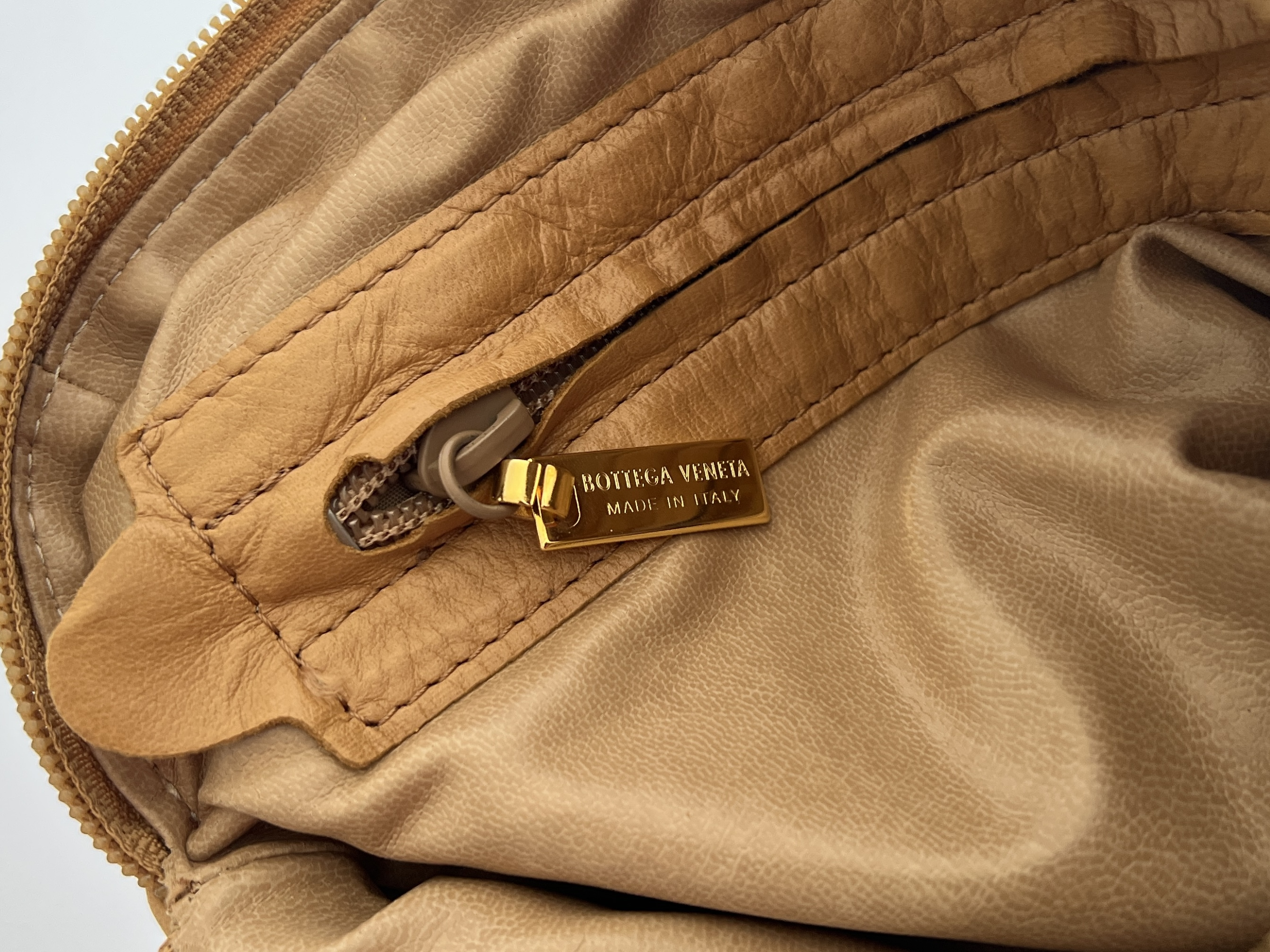 Intrecciato Leather One Shoulder Bag — view 6