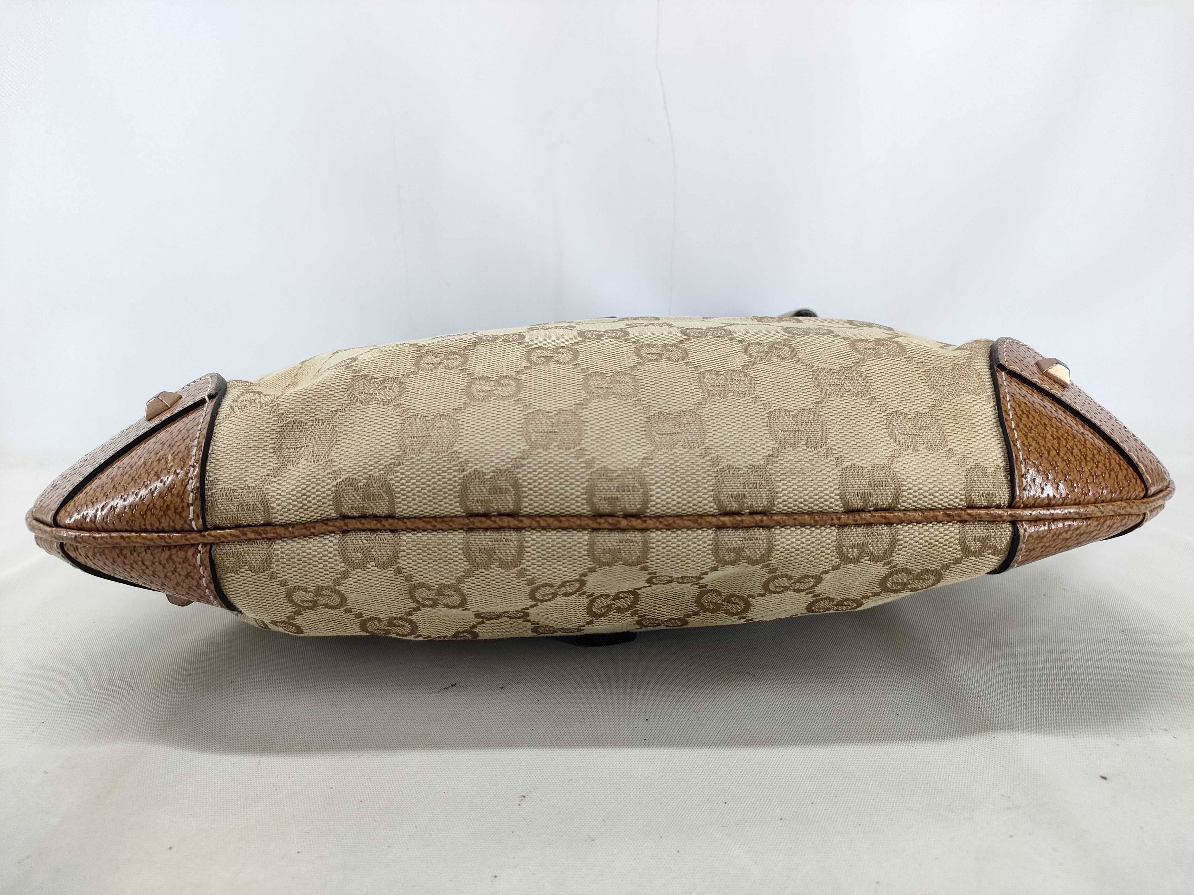 GG Canvas Gucci New Jackie Shoulder Bag — view 3