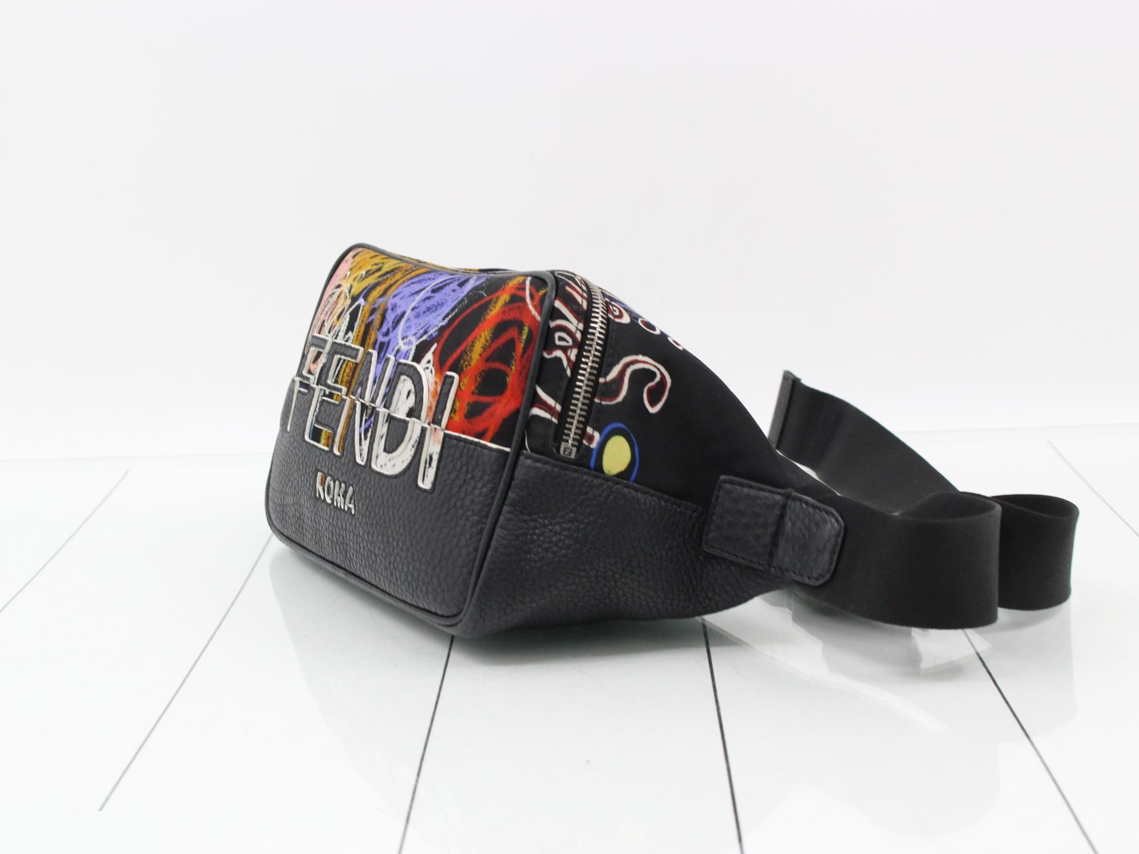 Other lines: Bags and waist bags — view 6