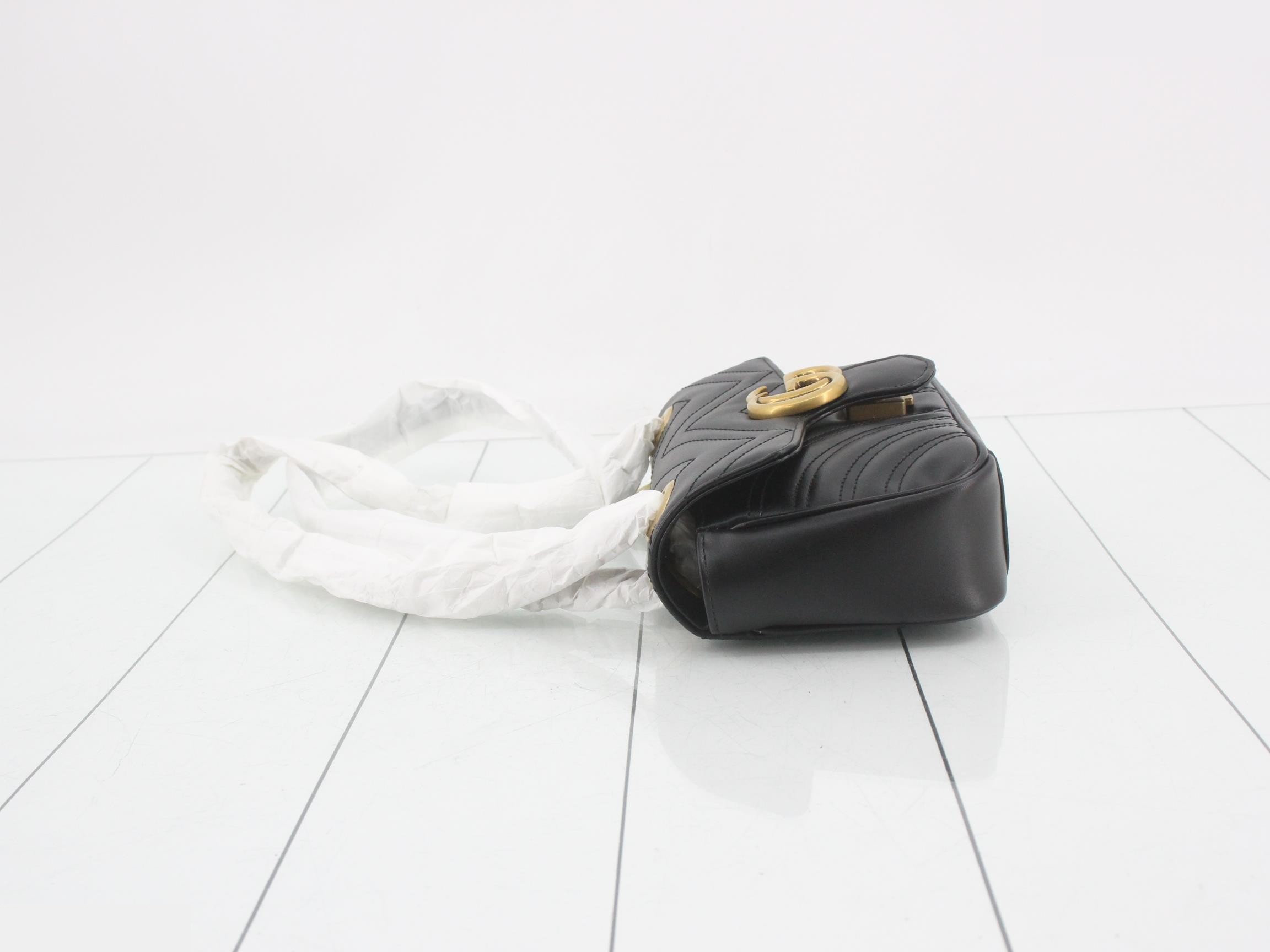 Unused GG Marmont Small Shoulder Bag — view 4