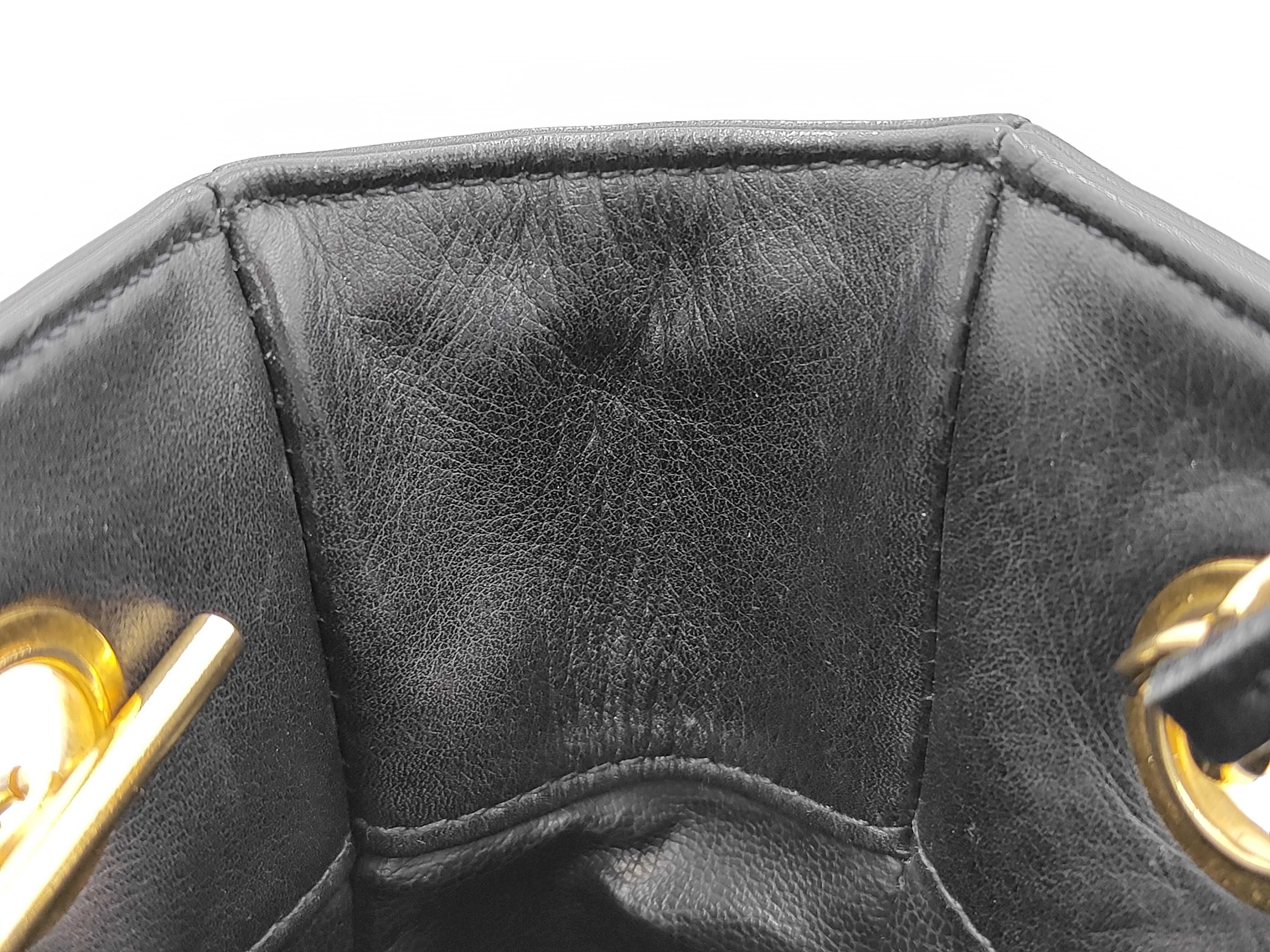Chain Shoulder Bag (with seal and card) — view 7