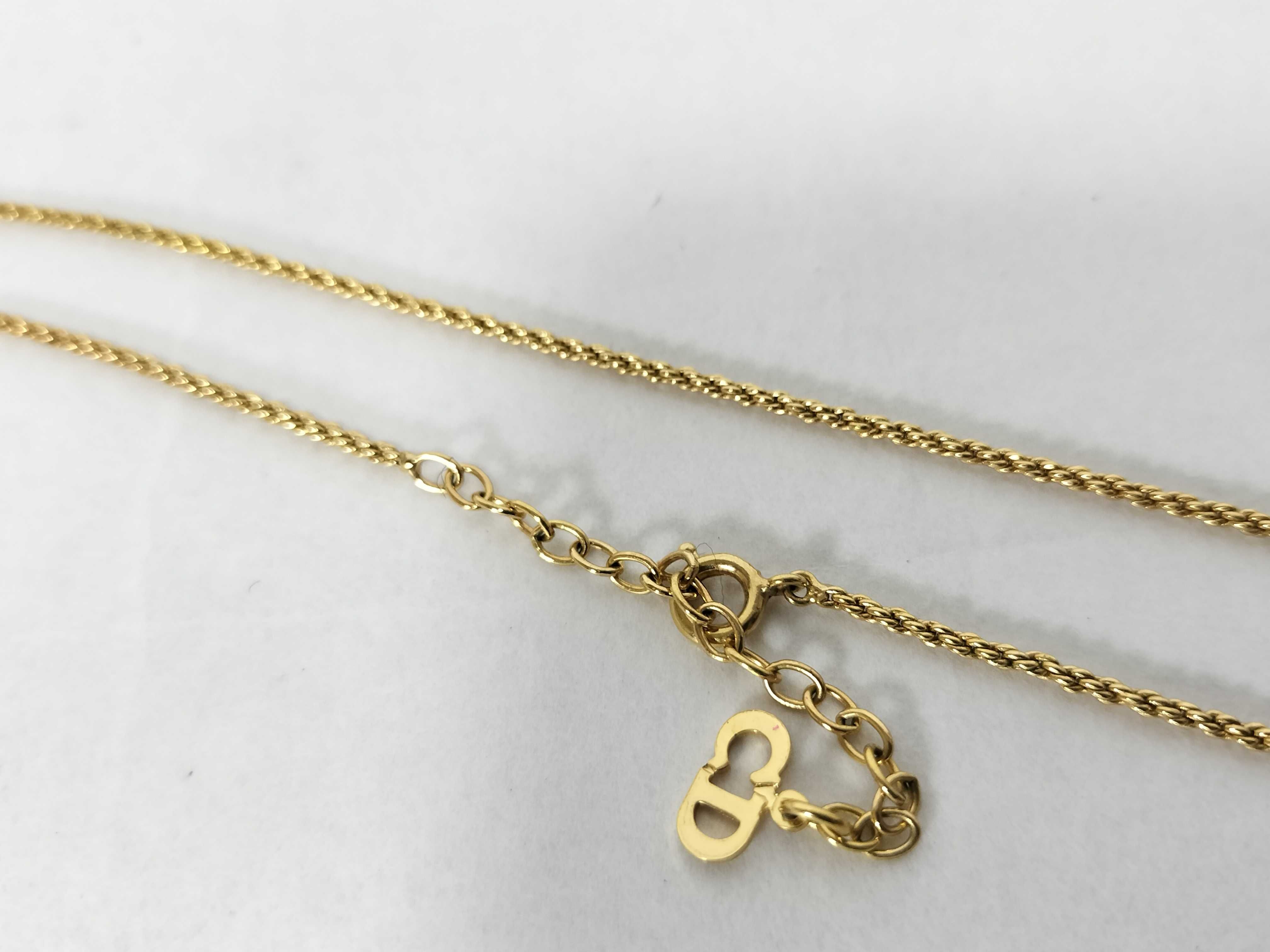necklace — view 4