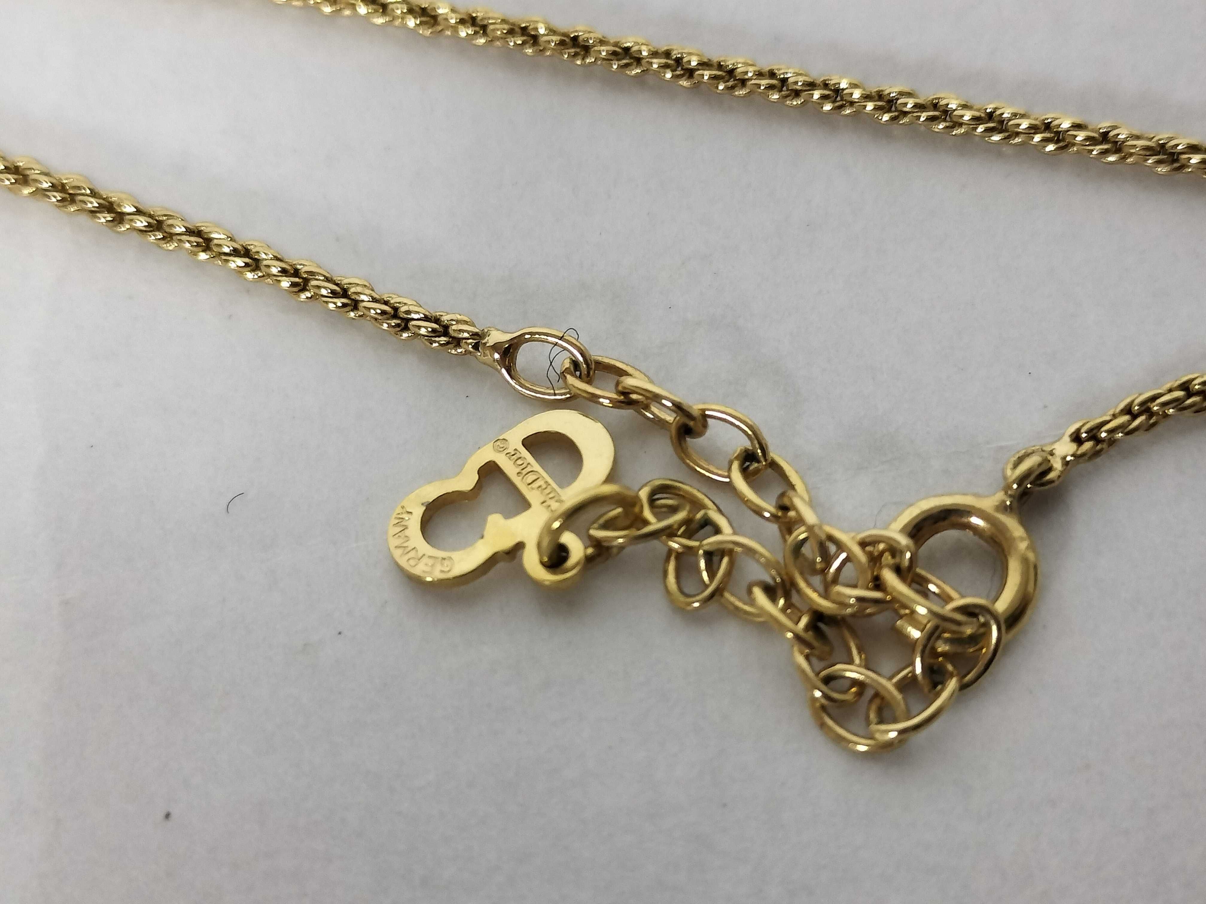 necklace — view 5
