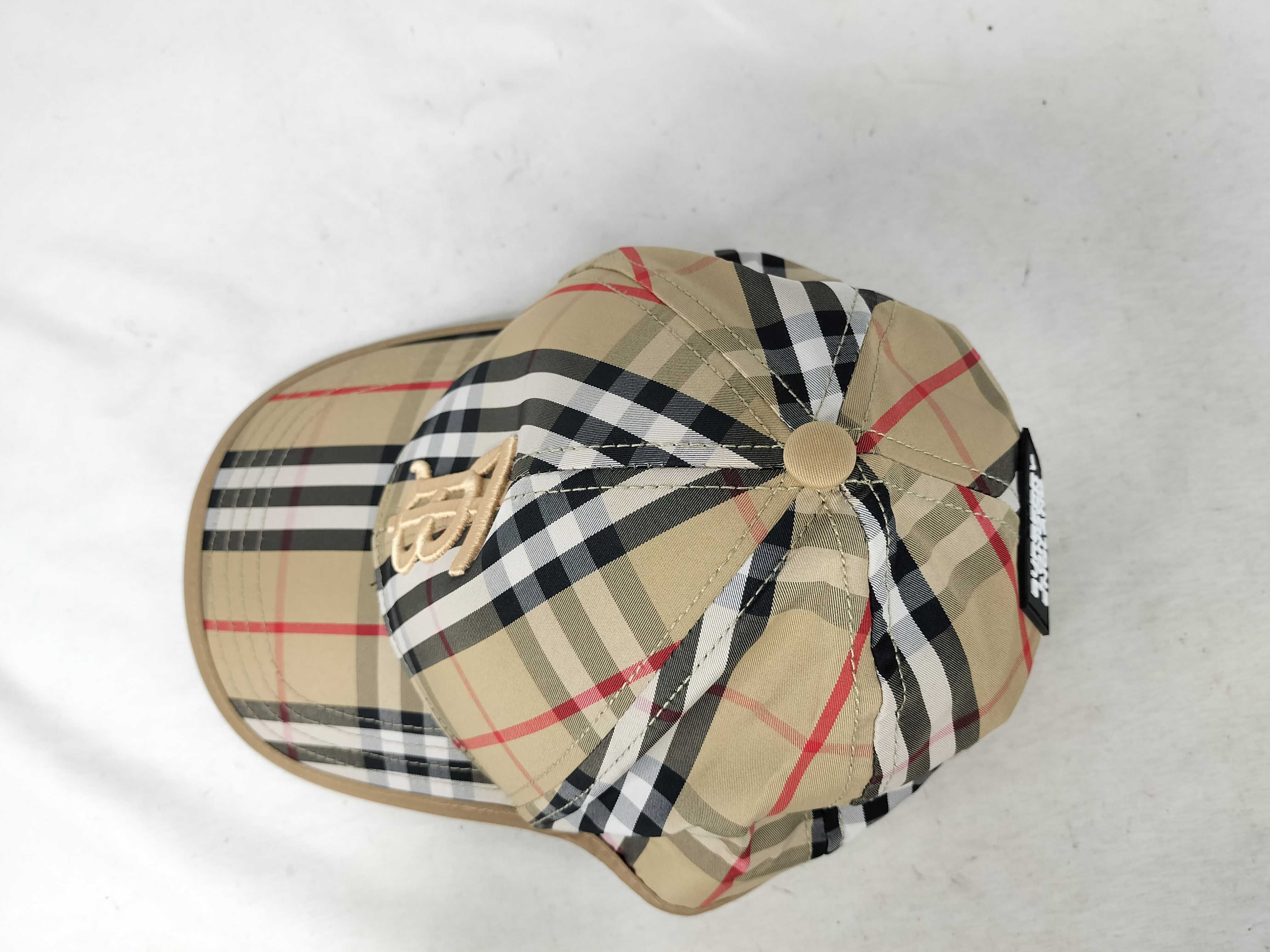 TB logo Nova check cap, beige, and other accessories. — view 4