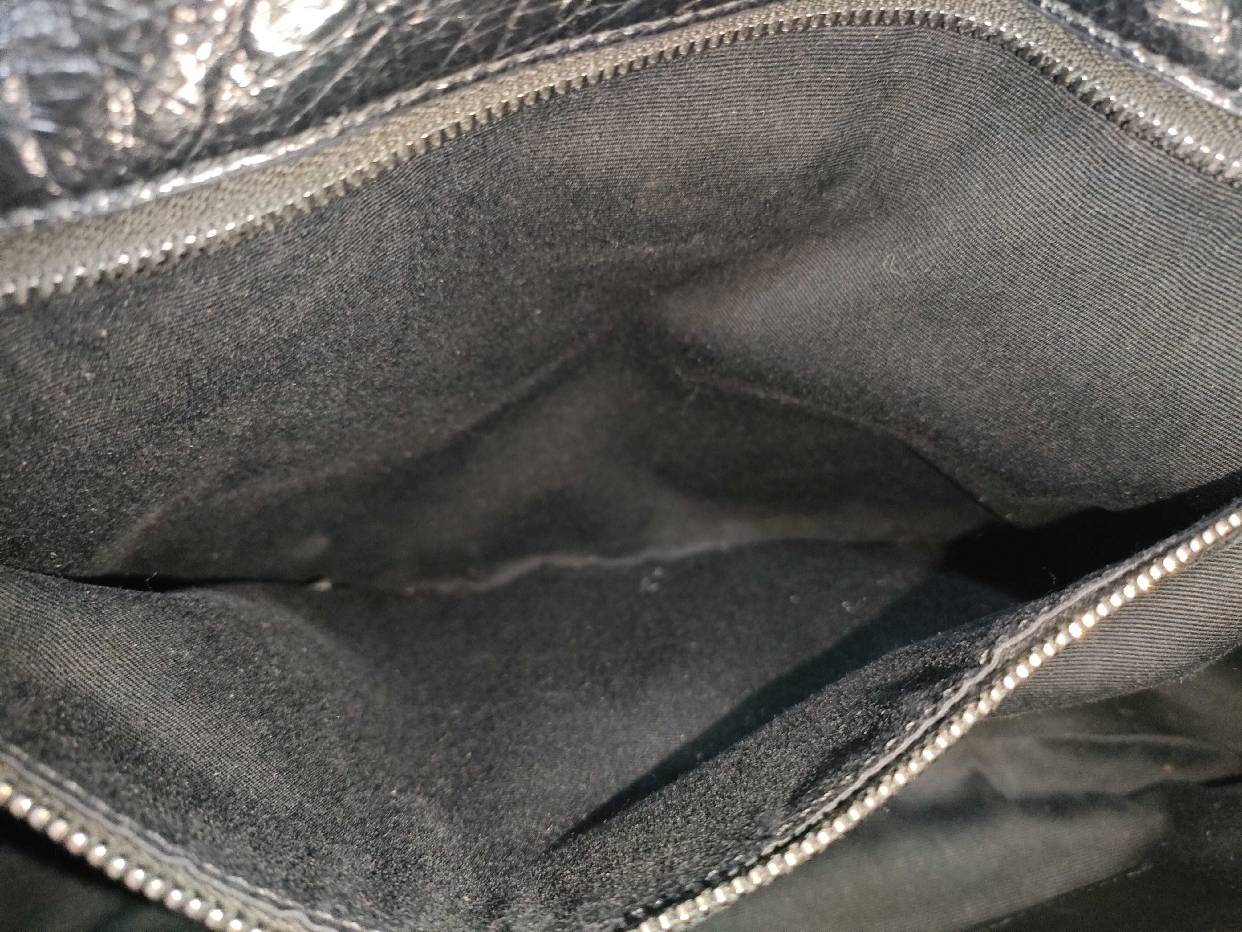 ID- Paris Niki Cowskin Chain Shoulder Bag Black — view 11