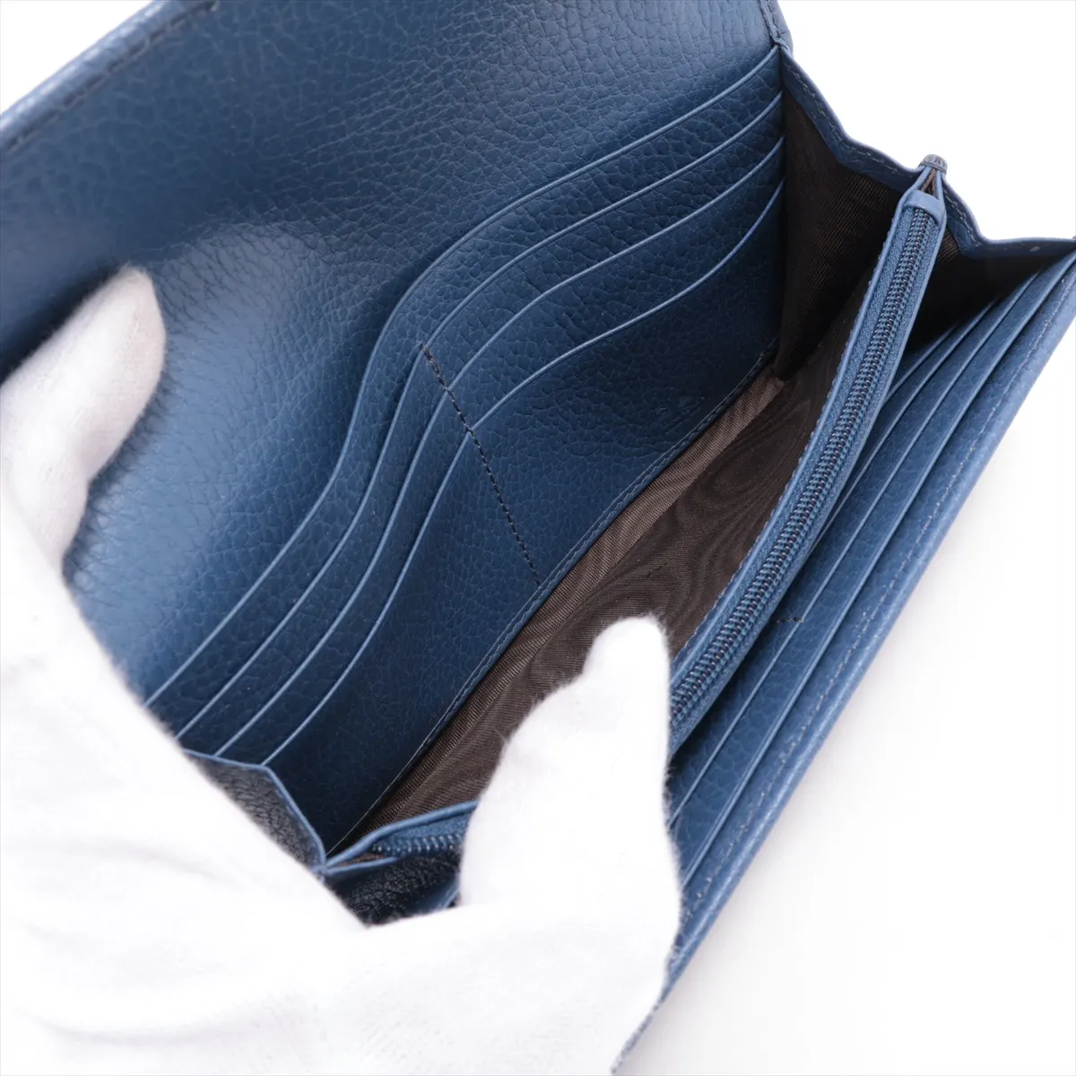 Interlocking G 615524 Leather Long Wallet, Blue, with G stamp. — view 5