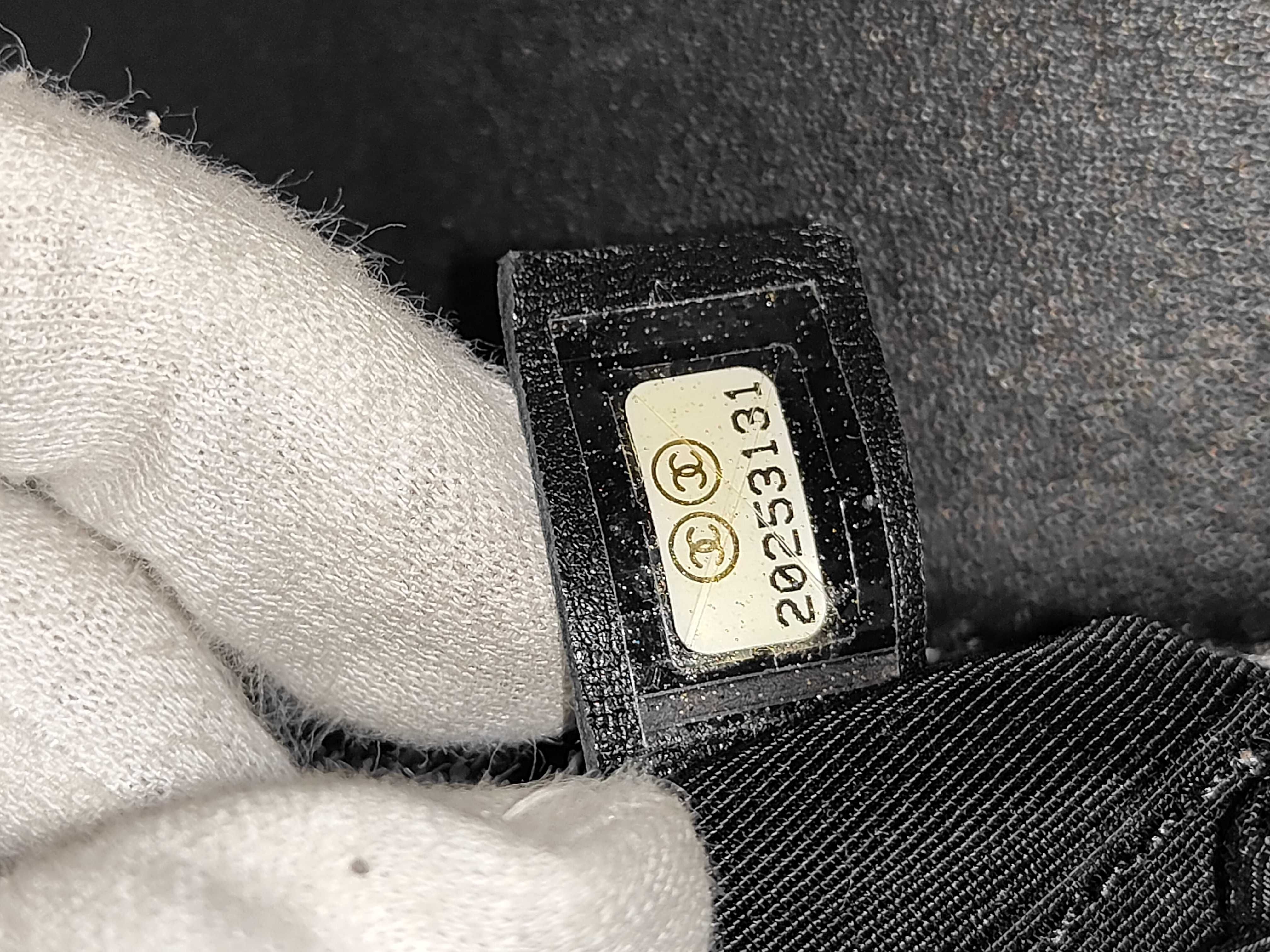Boy Chanel Chain Shoulder Bag — view 12