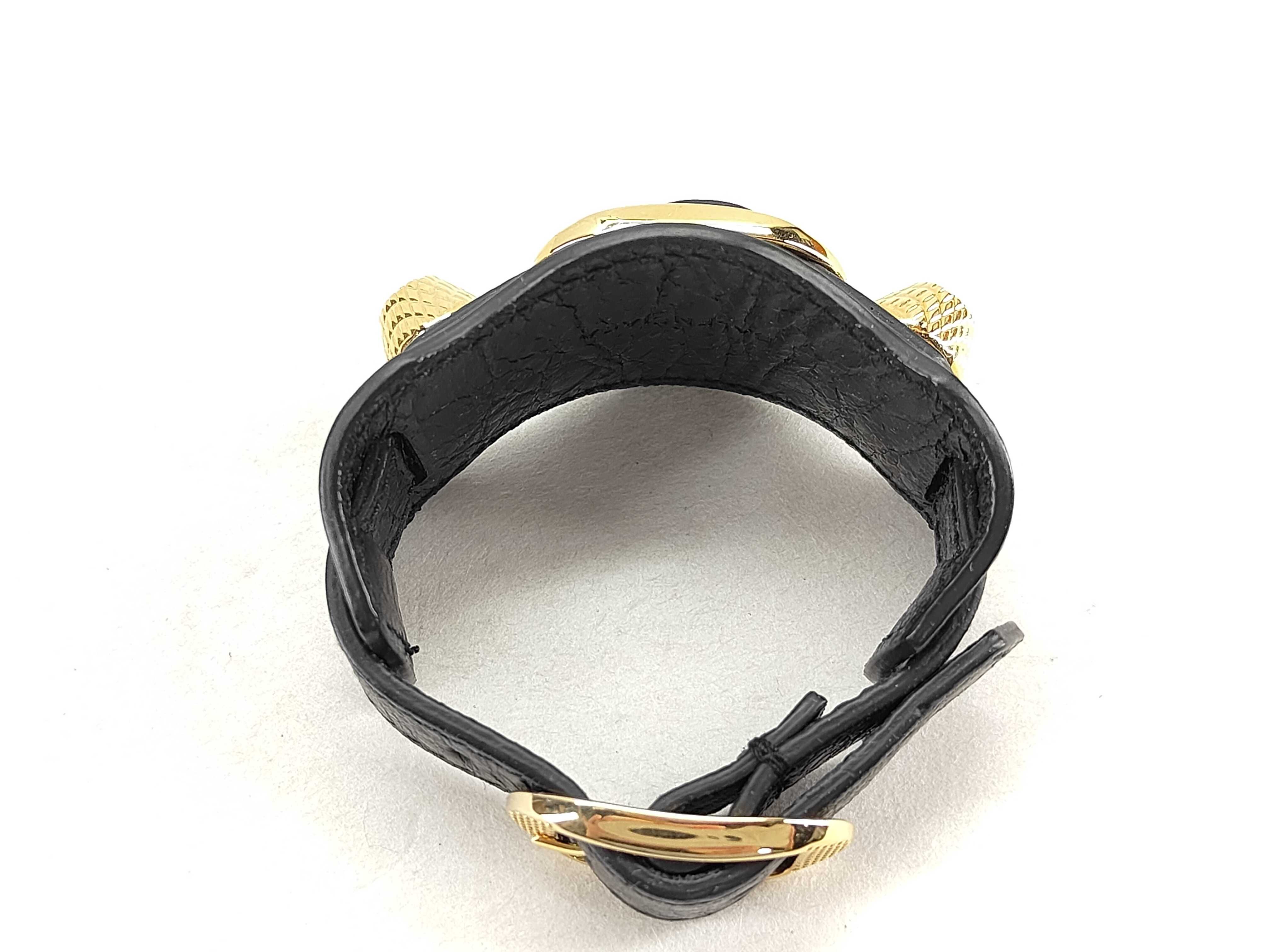 Bracelet with Box - Bracelet/Bangle — view 2