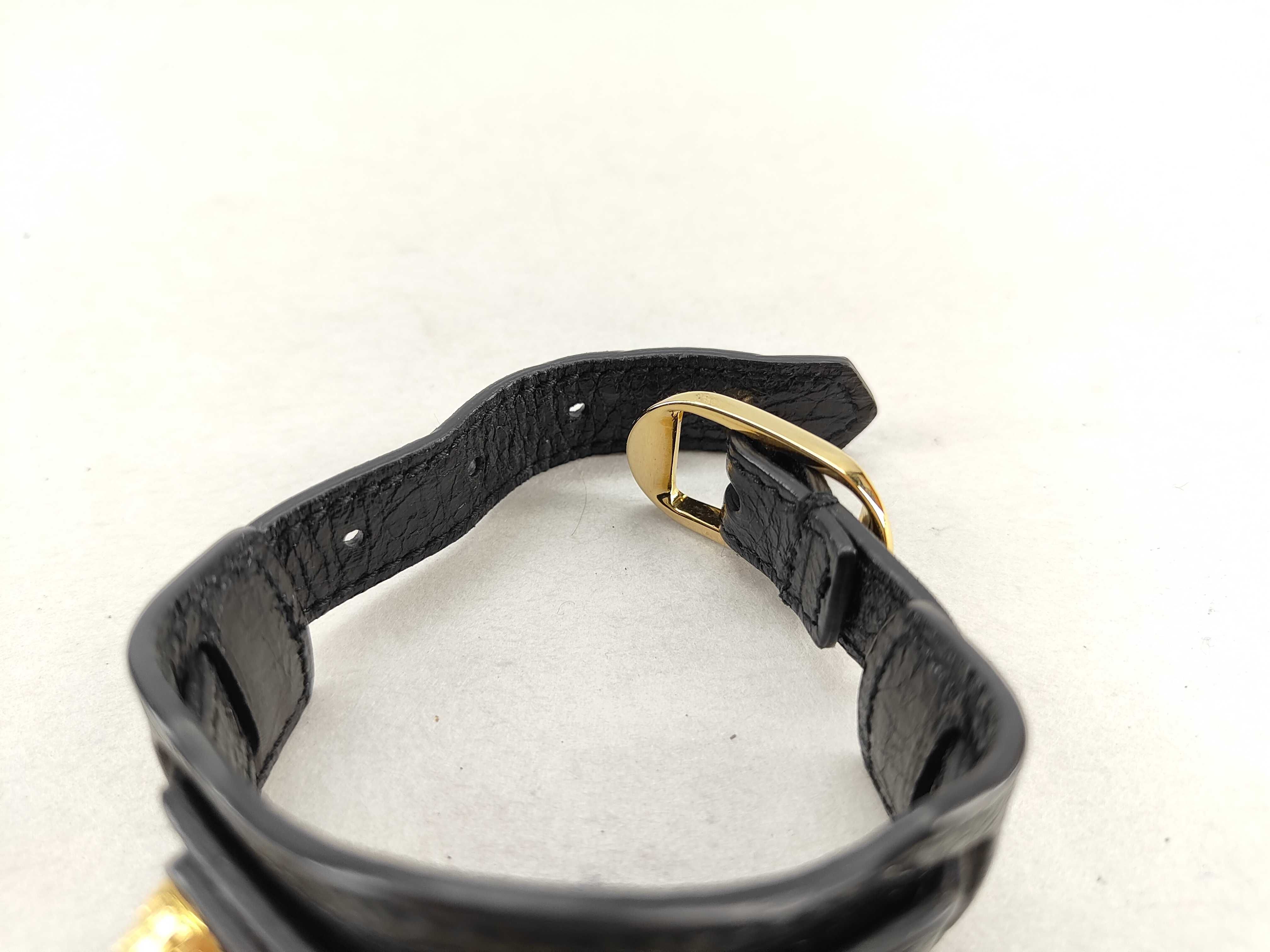 Bracelet with Box - Bracelet/Bangle — view 9