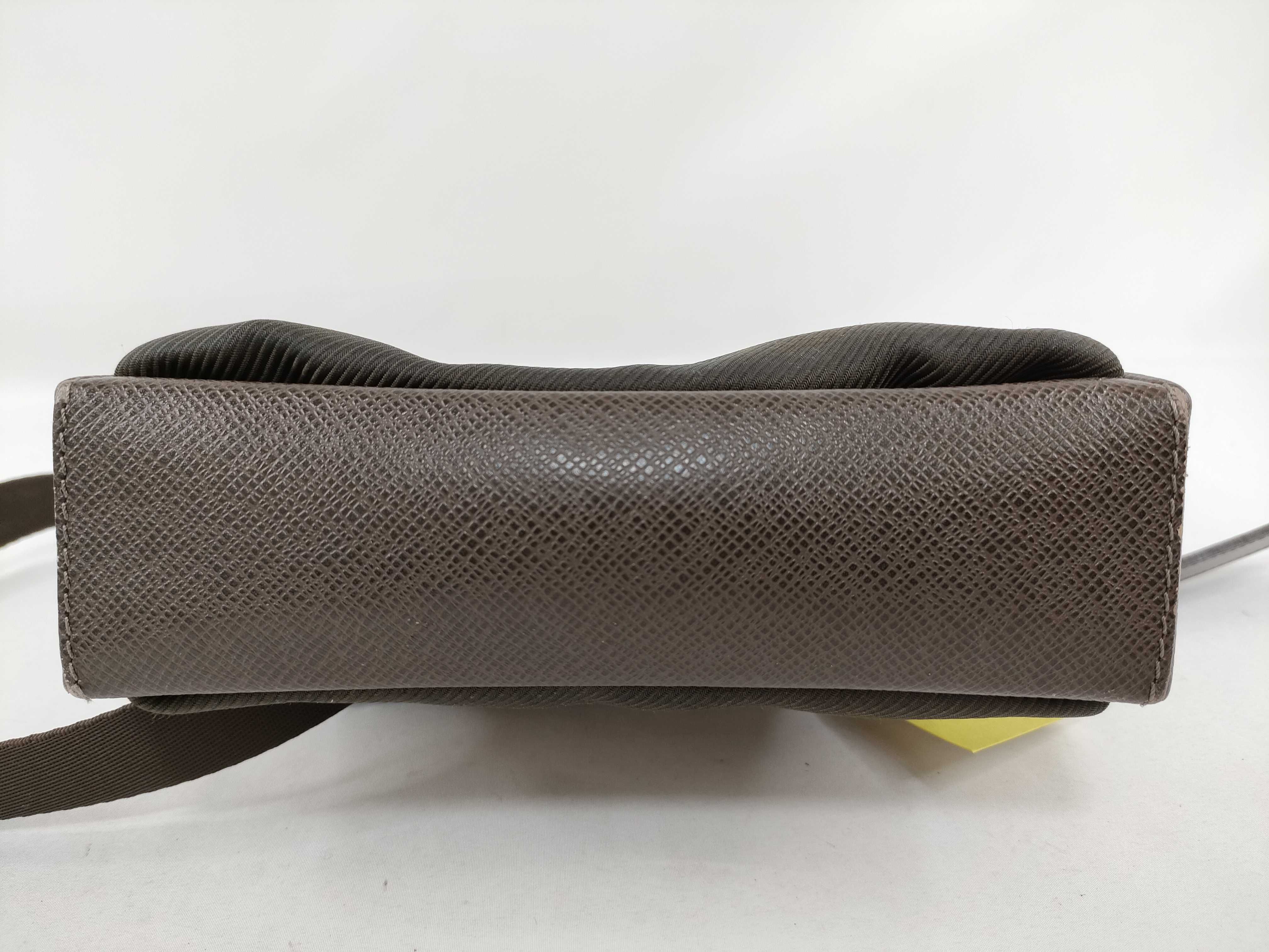 Taiga Sayan Shoulder Bag — view 3